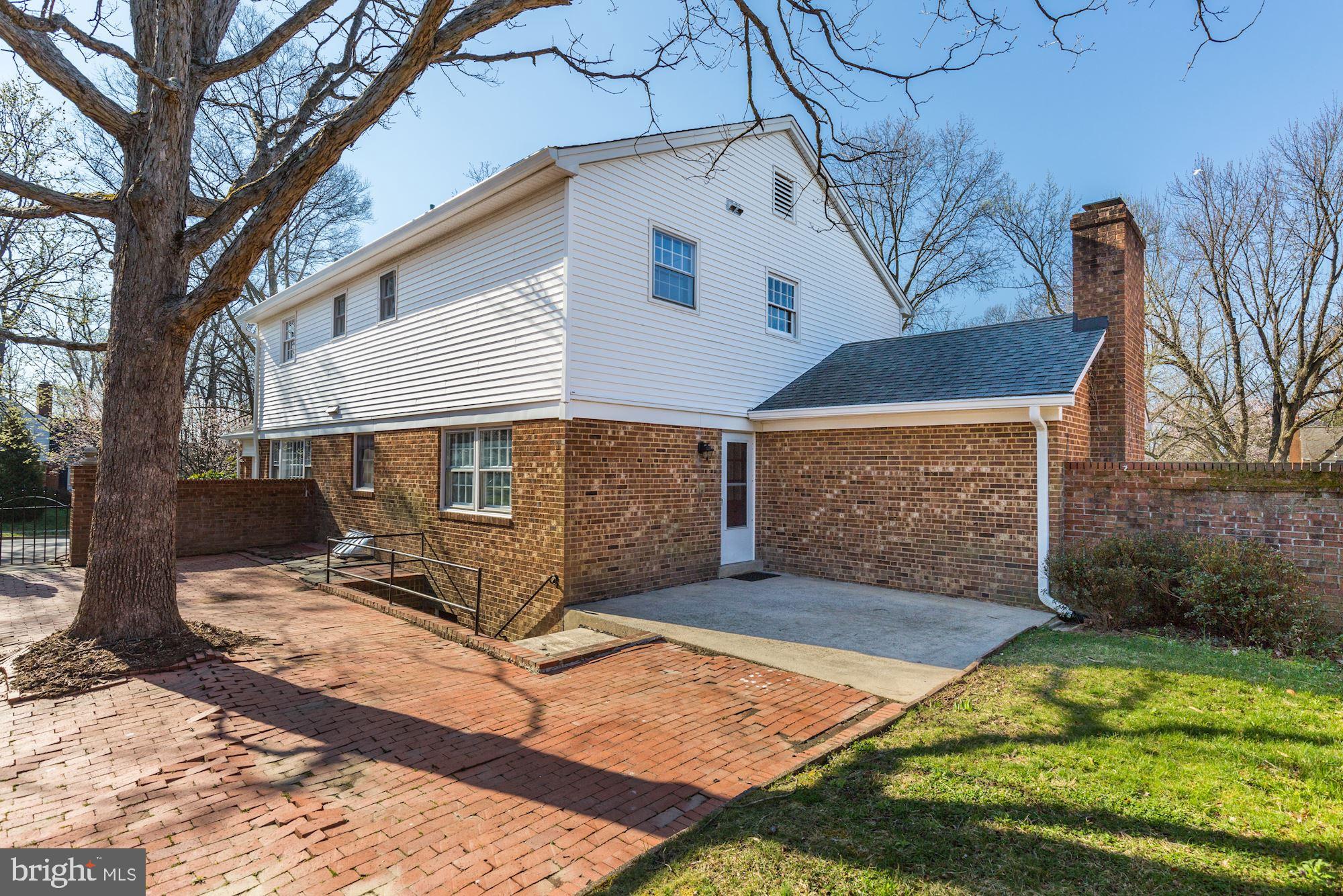 VAUXCLEUSE - Residential