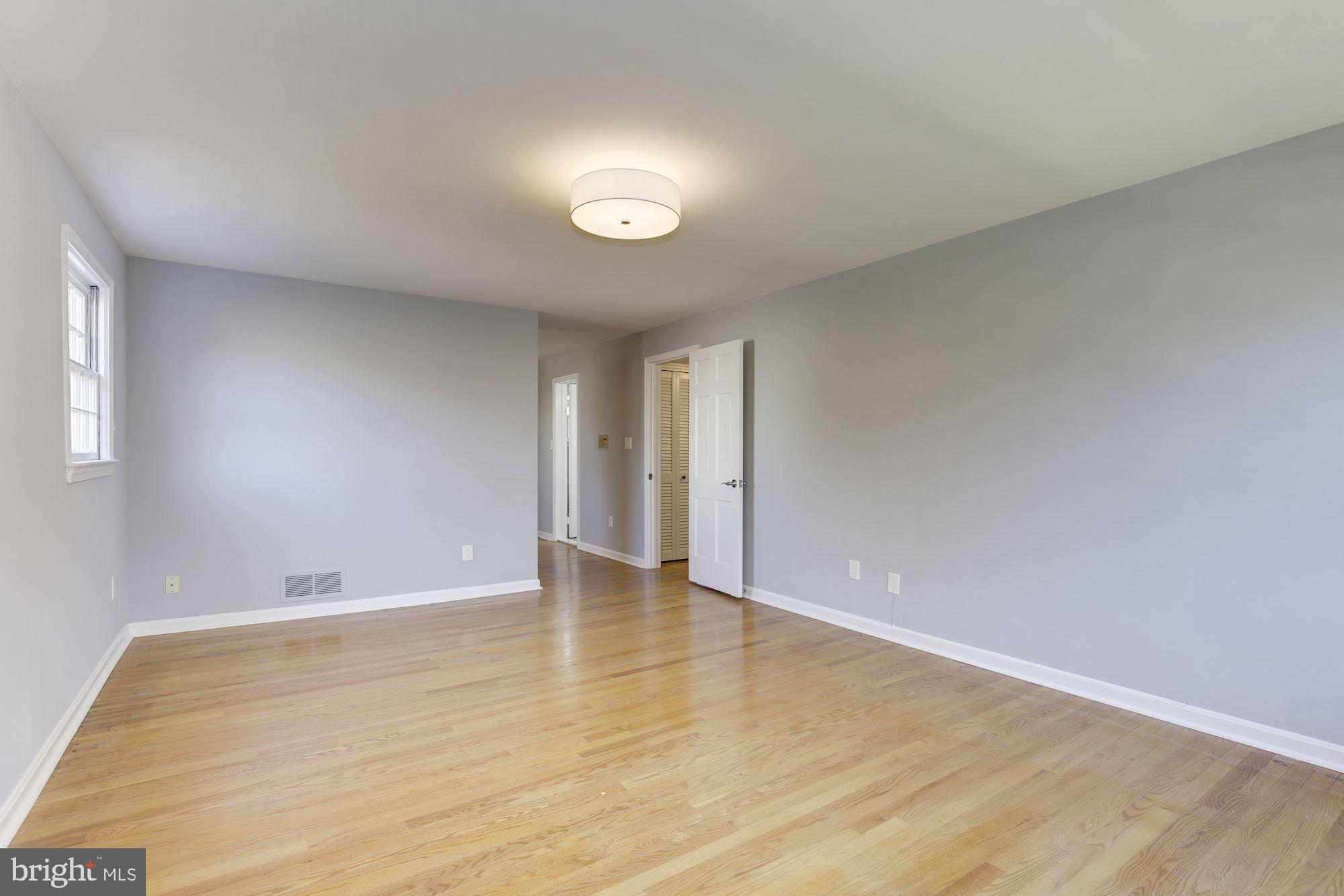 VAUXCLEUSE - Residential