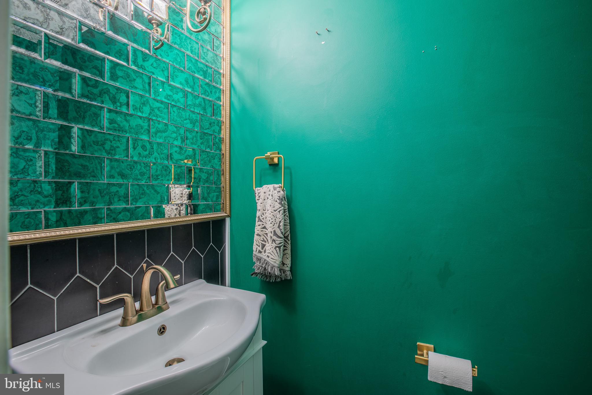 WEST FRIENDSHIP - Residential Lease