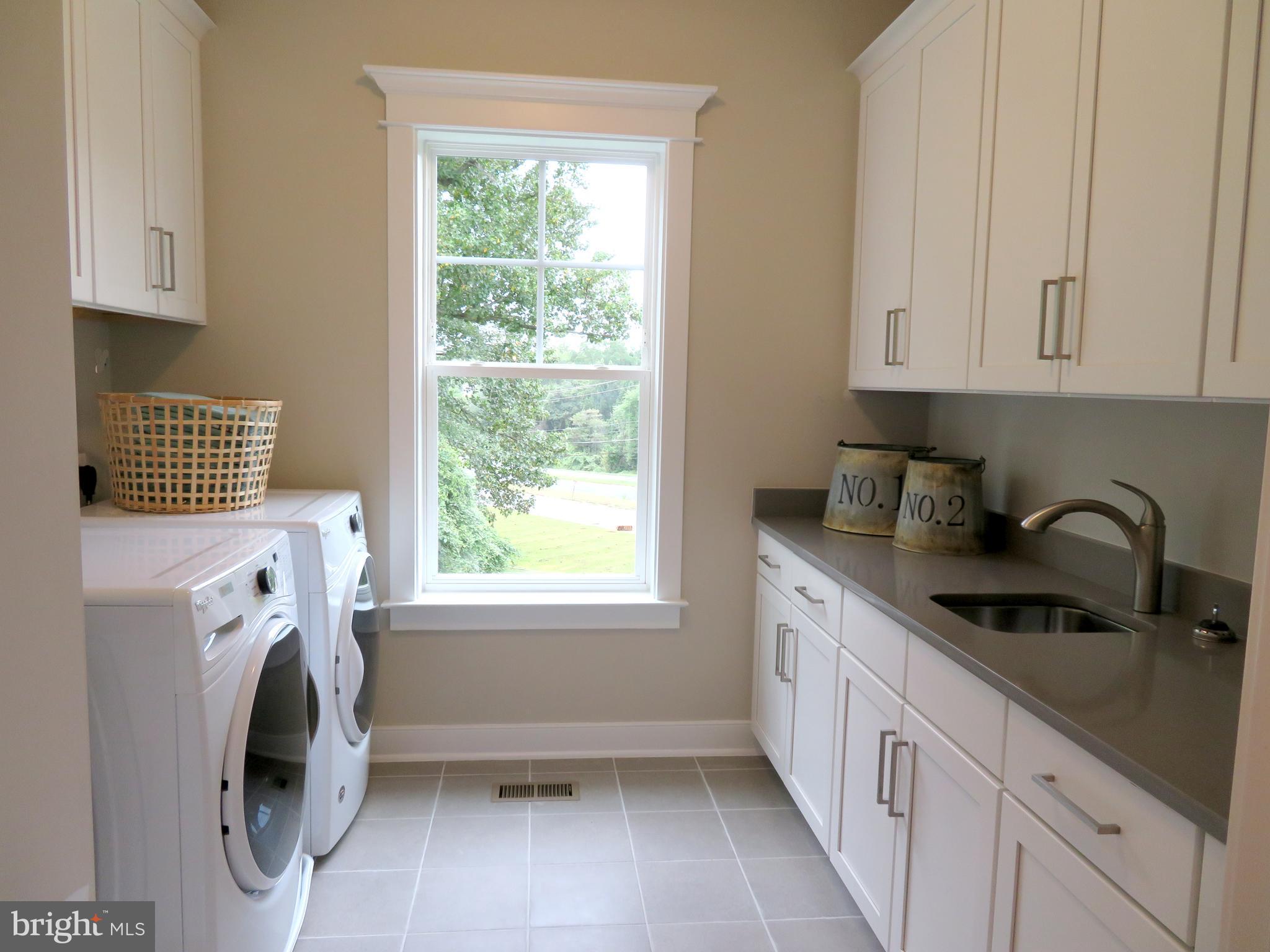 WOODSON SQUARE - Residential