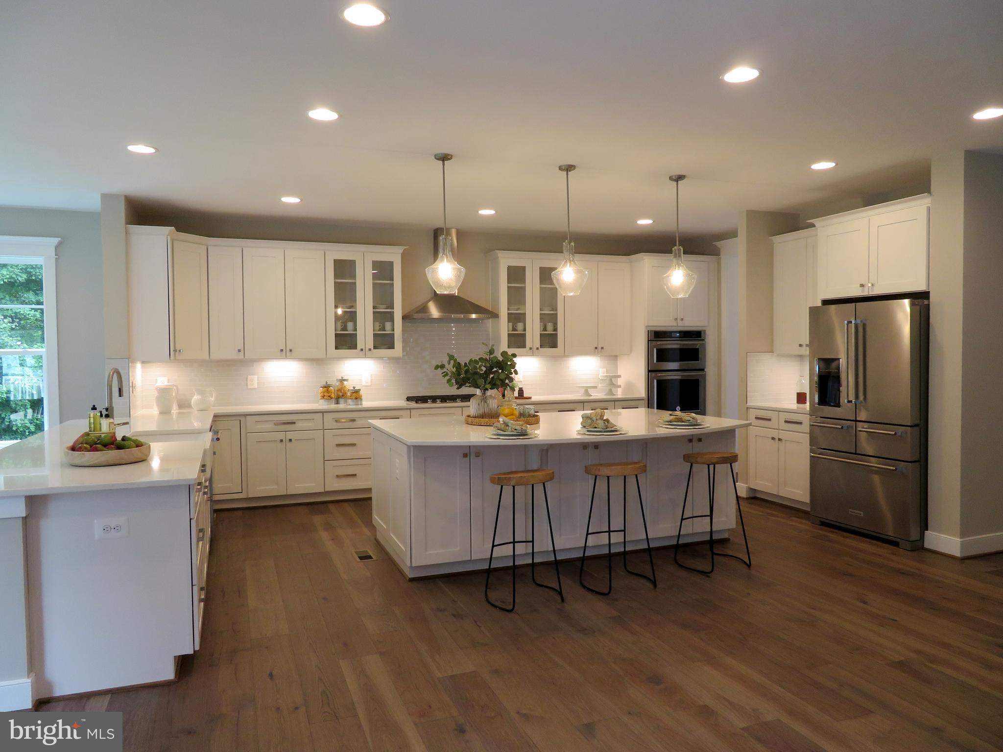 WOODSON SQUARE - Residential