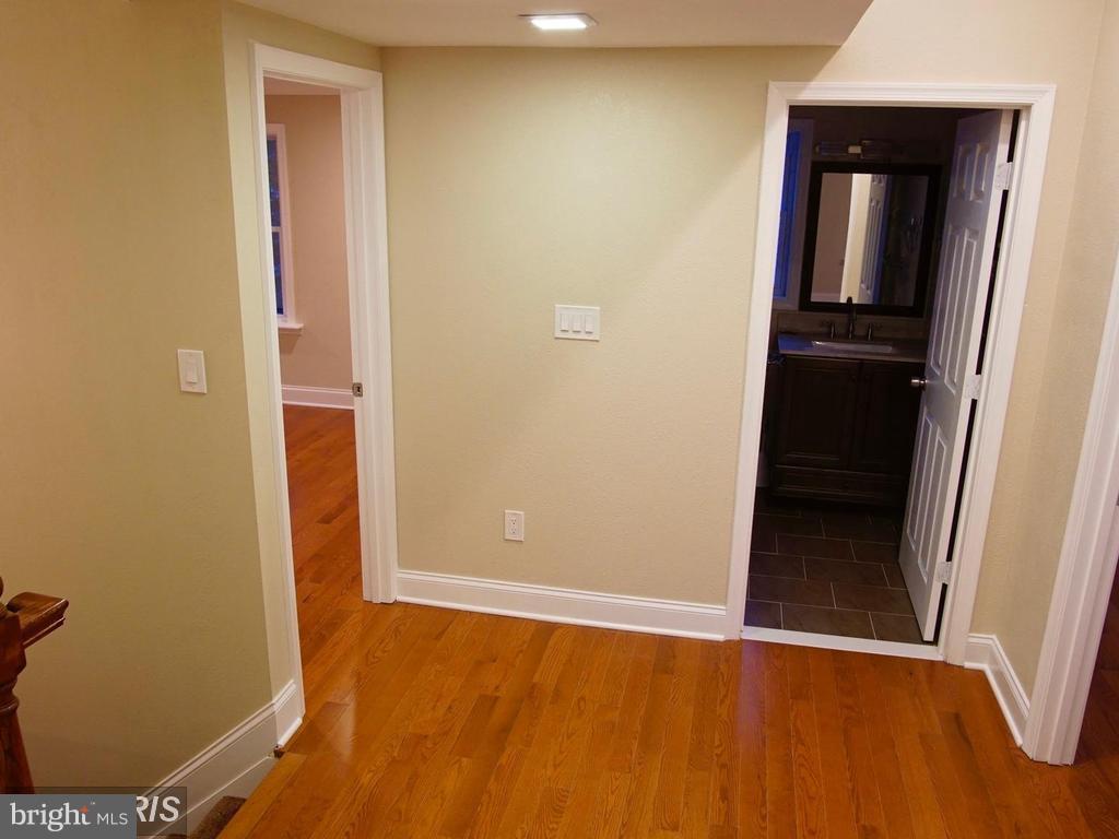 RUXTON - Residential Lease