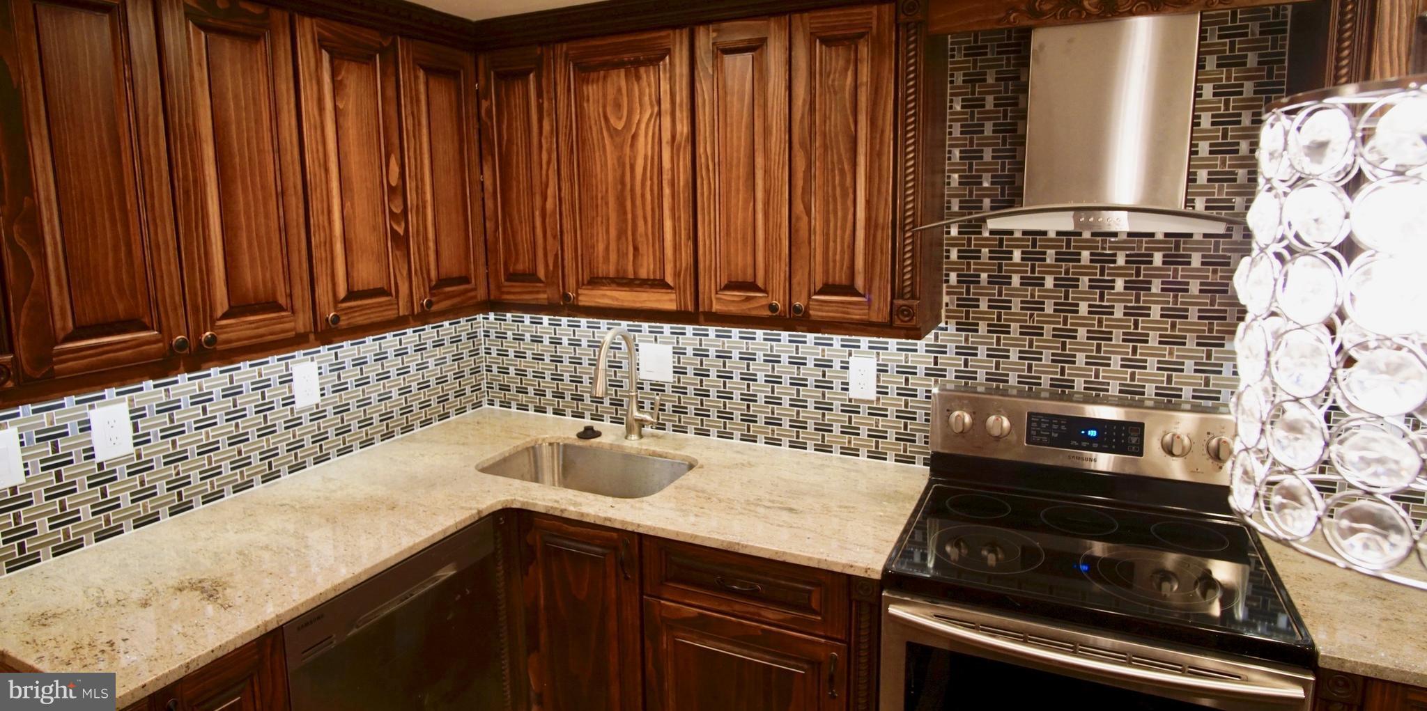 RUXTON - Residential Lease