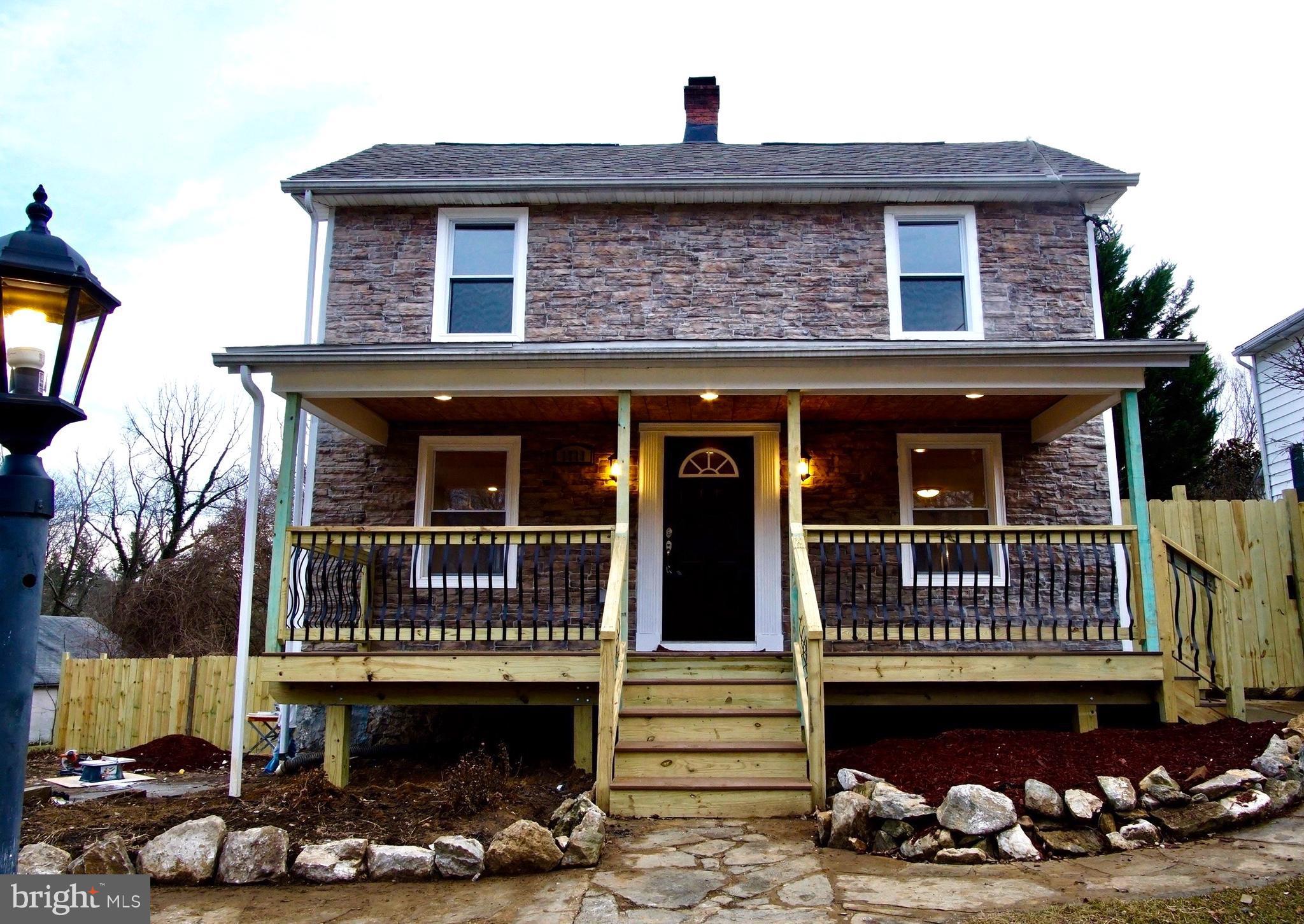 RUXTON - Residential Lease