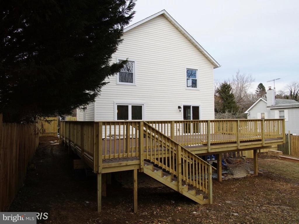 RUXTON - Residential Lease