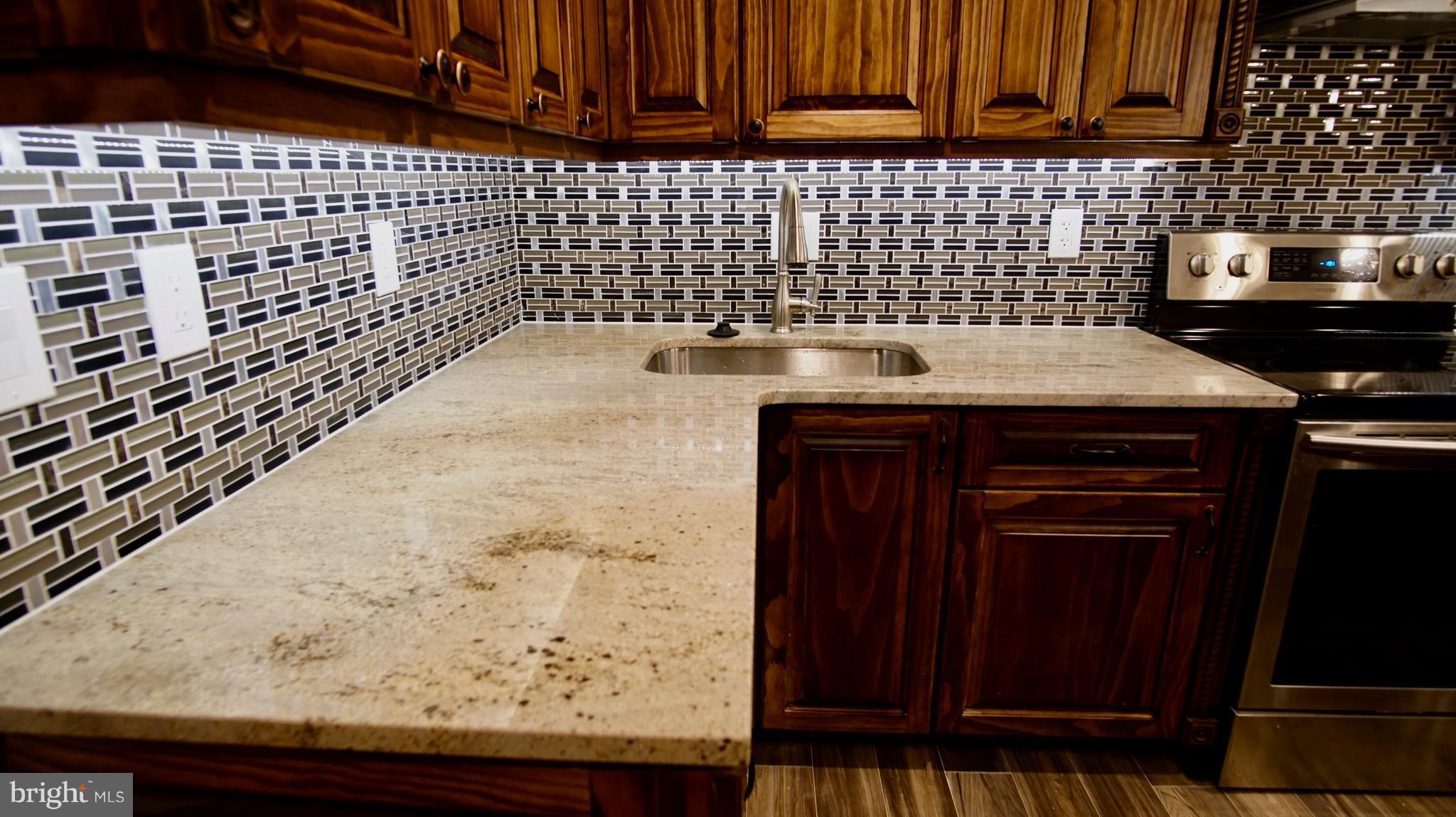 RUXTON - Residential Lease