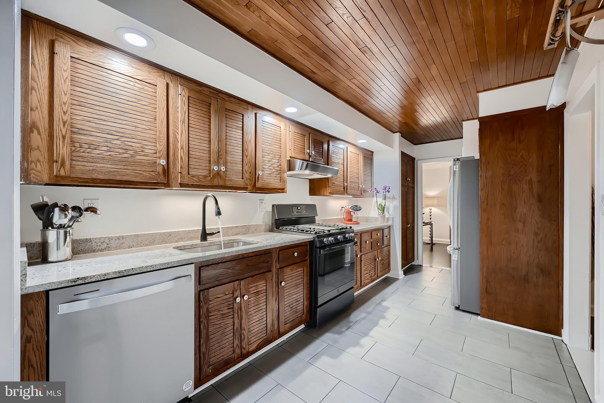 STONERIDGE - Residential