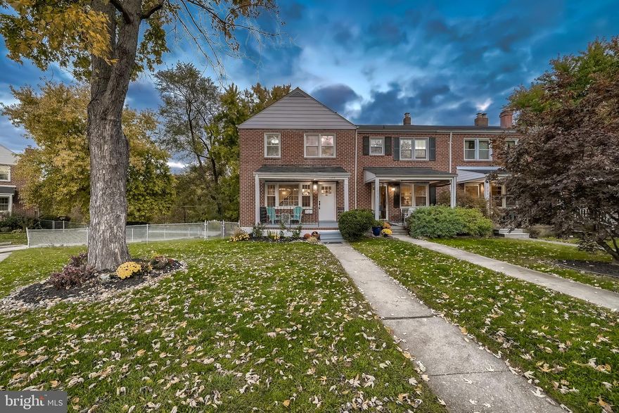 **SECRET GARDEN**
Every attention to detail was meticulously done, from the onyx gleaning wood floors, to the cork raisers, star appliances, huge gorgeous deck overlooking stream and woods. In the heart of Towson next to everything and yet enjoy your morning coffee or afternoon cocktail on your deck!
Close to many colleges, I-695, restaurants, Towson Town Center, & more! LOCATION LOCATION LOCATION! This End of Group Townhome shows beautifully & has plenty of parking. 4 bedrooms, 2 full baths w/a large rear deck, hardwoods floors thru-out, & a fully finished basement! All new appliances! Everything is updated and serviced or replaced a must see! One of the largest end of group lots in Stoneridge, perfect for your secret garden!
OWNER IS THE REALTOR