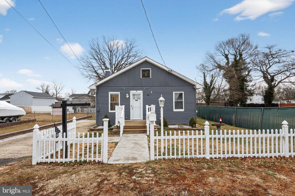 Photo of 909 Third Avenue, CROYDON, PA 19021 (MLS # PABU2112442)