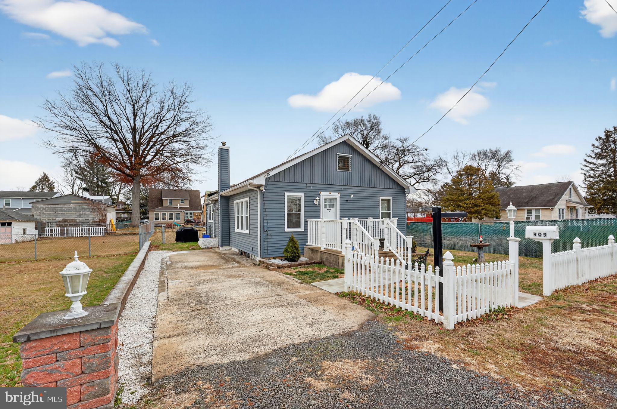 CROYDON HGTS - Residential