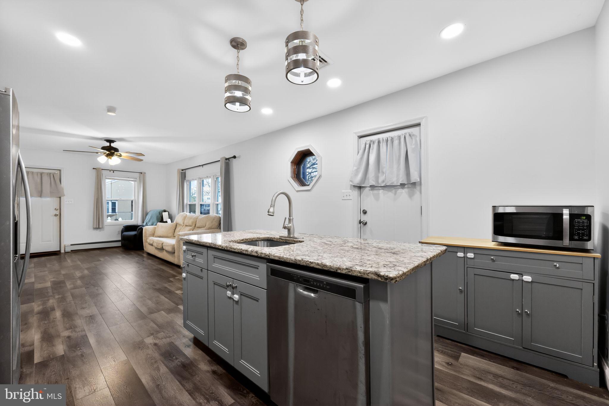 CROYDON HGTS - Residential