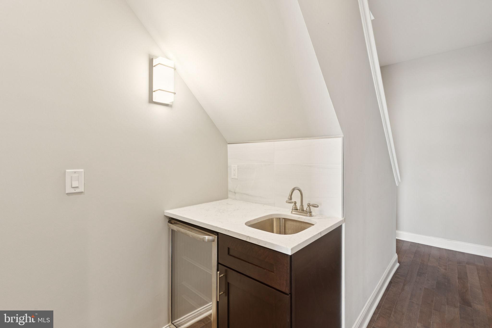 PENNSPORT - Residential Lease