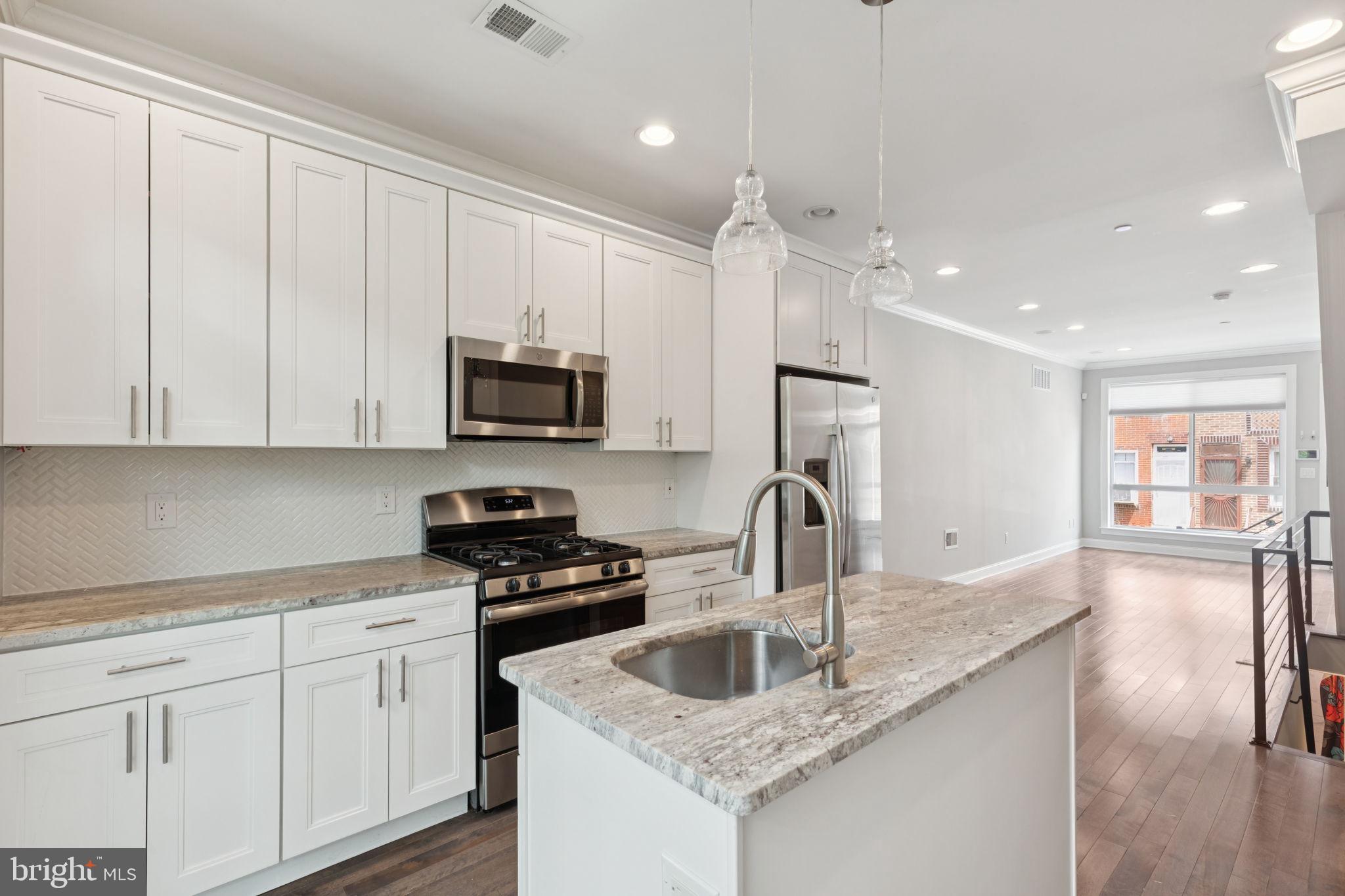 PENNSPORT - Residential Lease