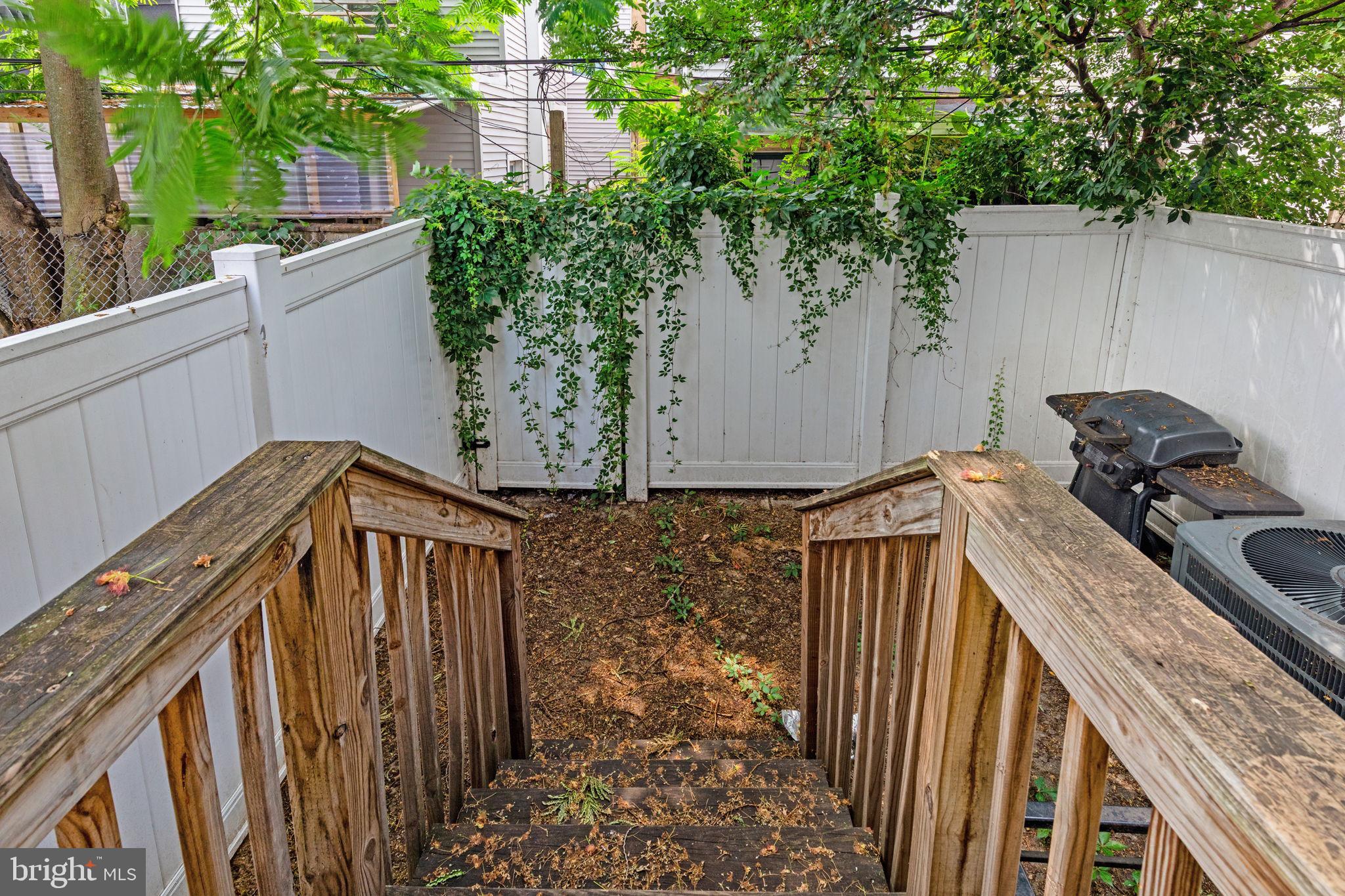 PENNSPORT - Residential Lease