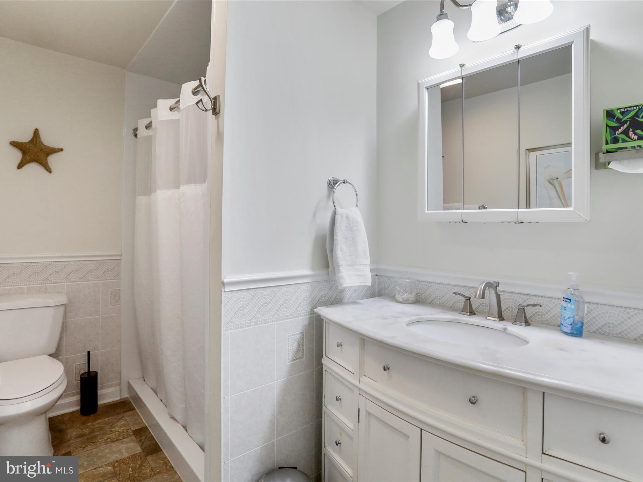 HALFWAY - Residential