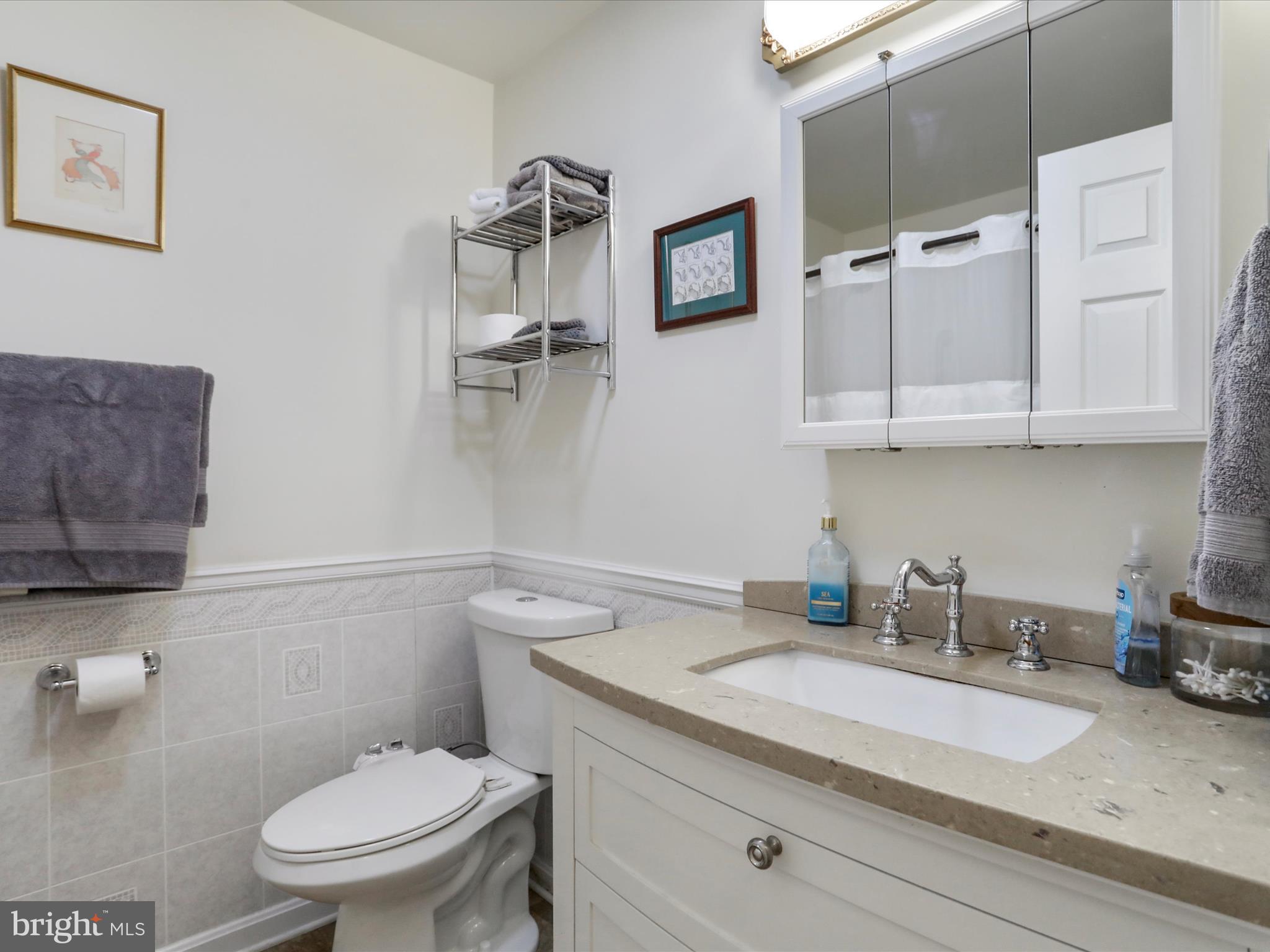 HALFWAY - Residential