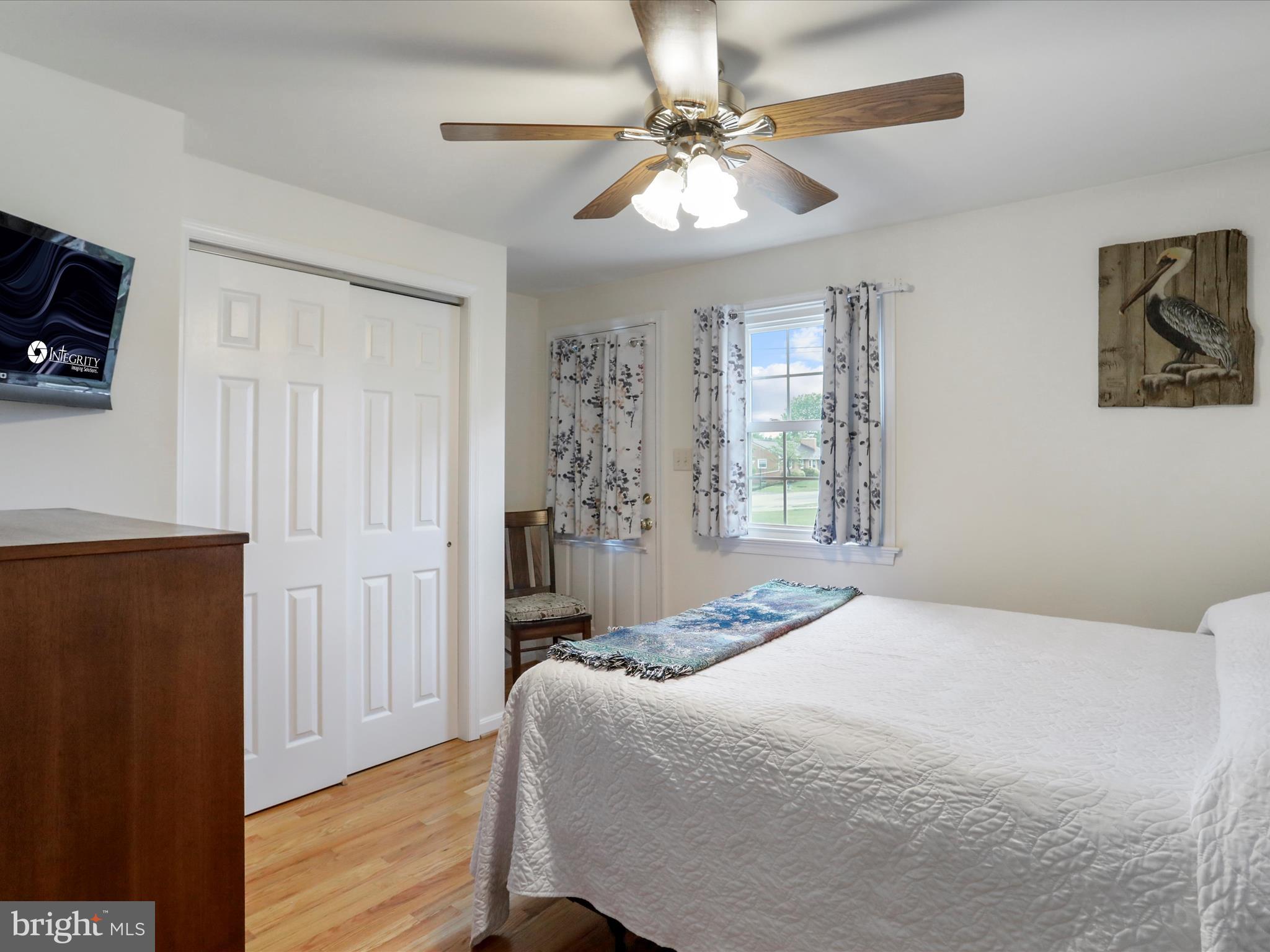 HALFWAY - Residential