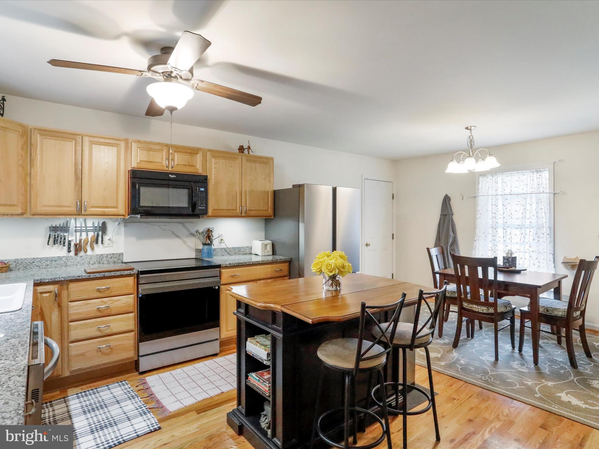 HALFWAY - Residential