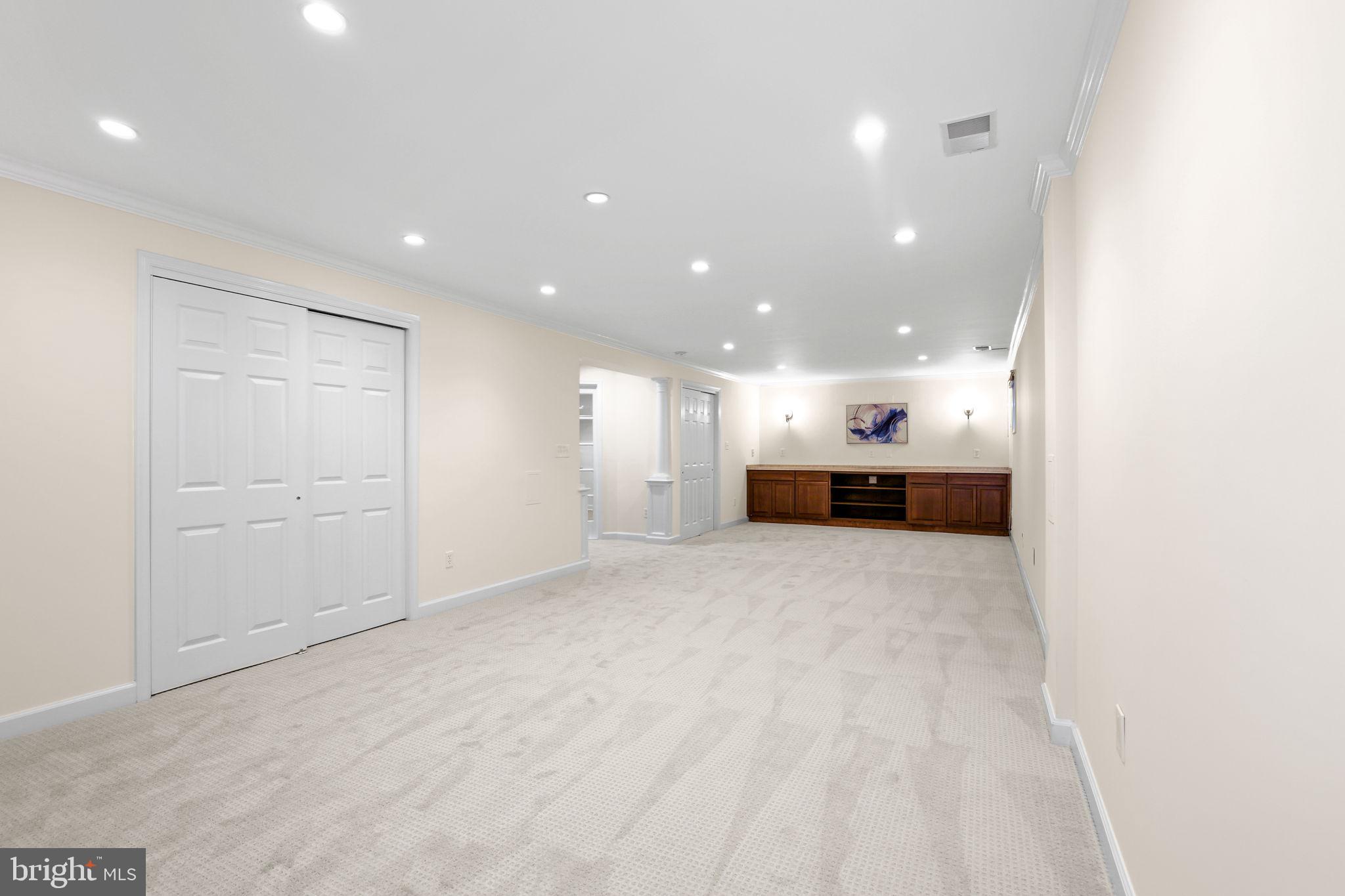 FALLSREACH - Residential