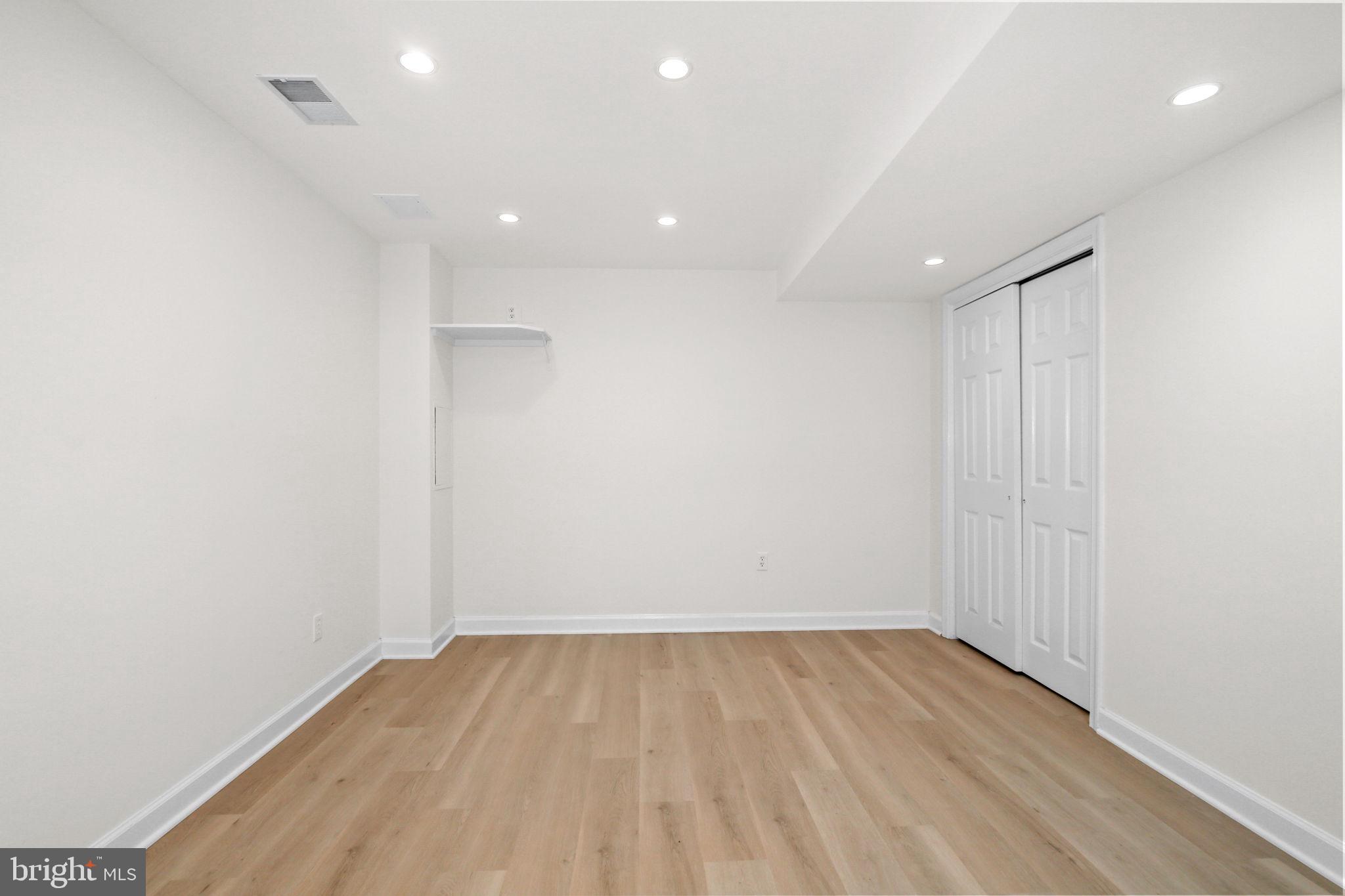 FALLSREACH - Residential