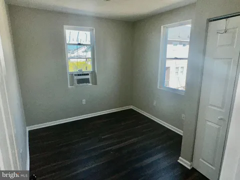 MLS: MDBA2158226