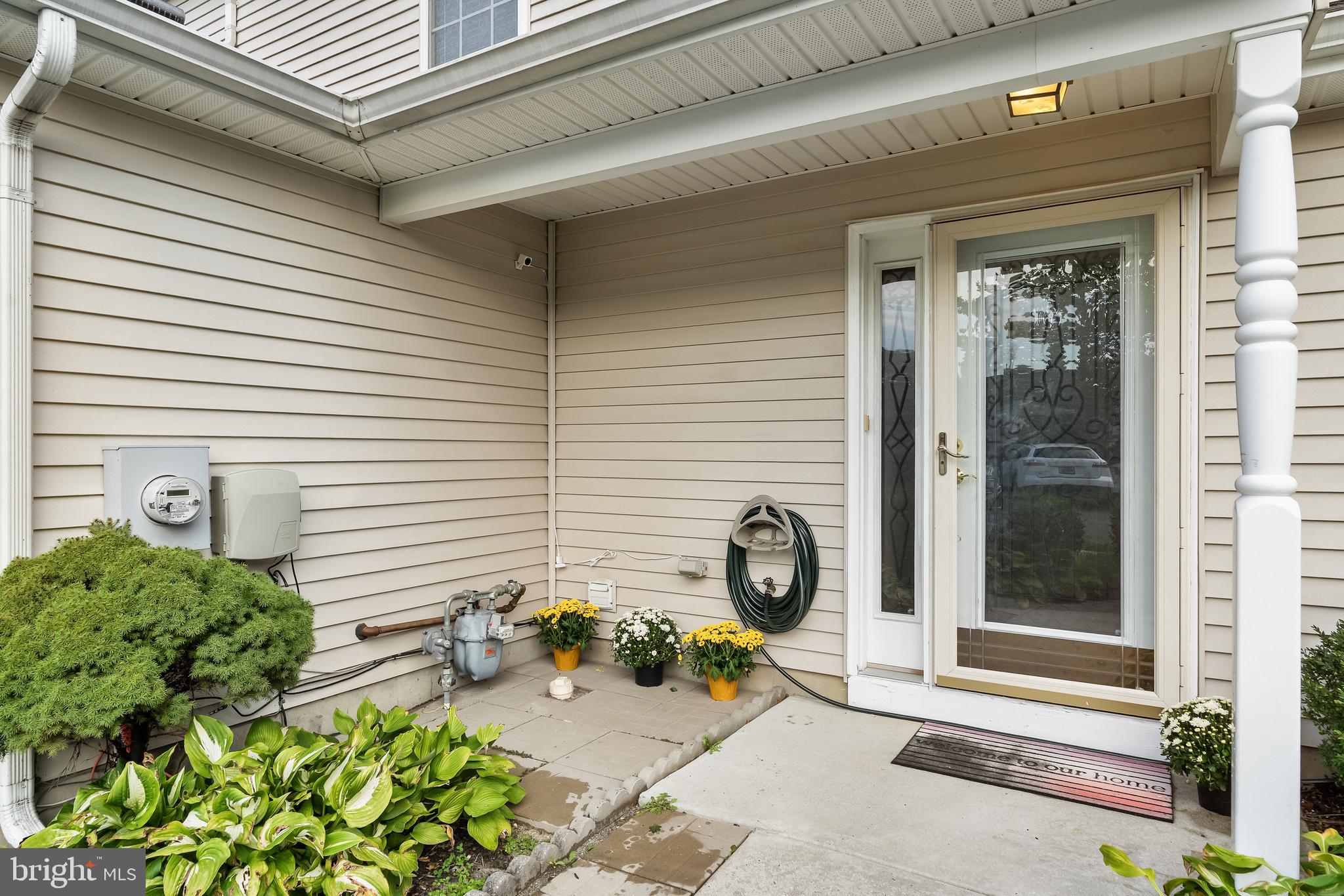 18 HIGH MEADOWS DRIVE