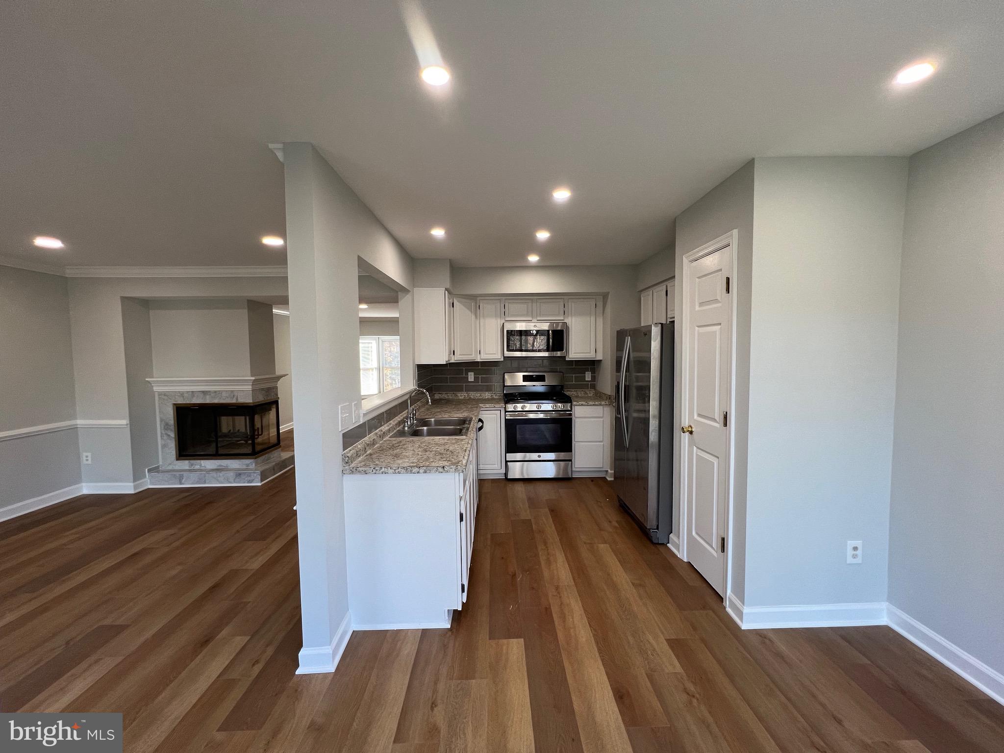 WESTRIDGE - Residential Lease