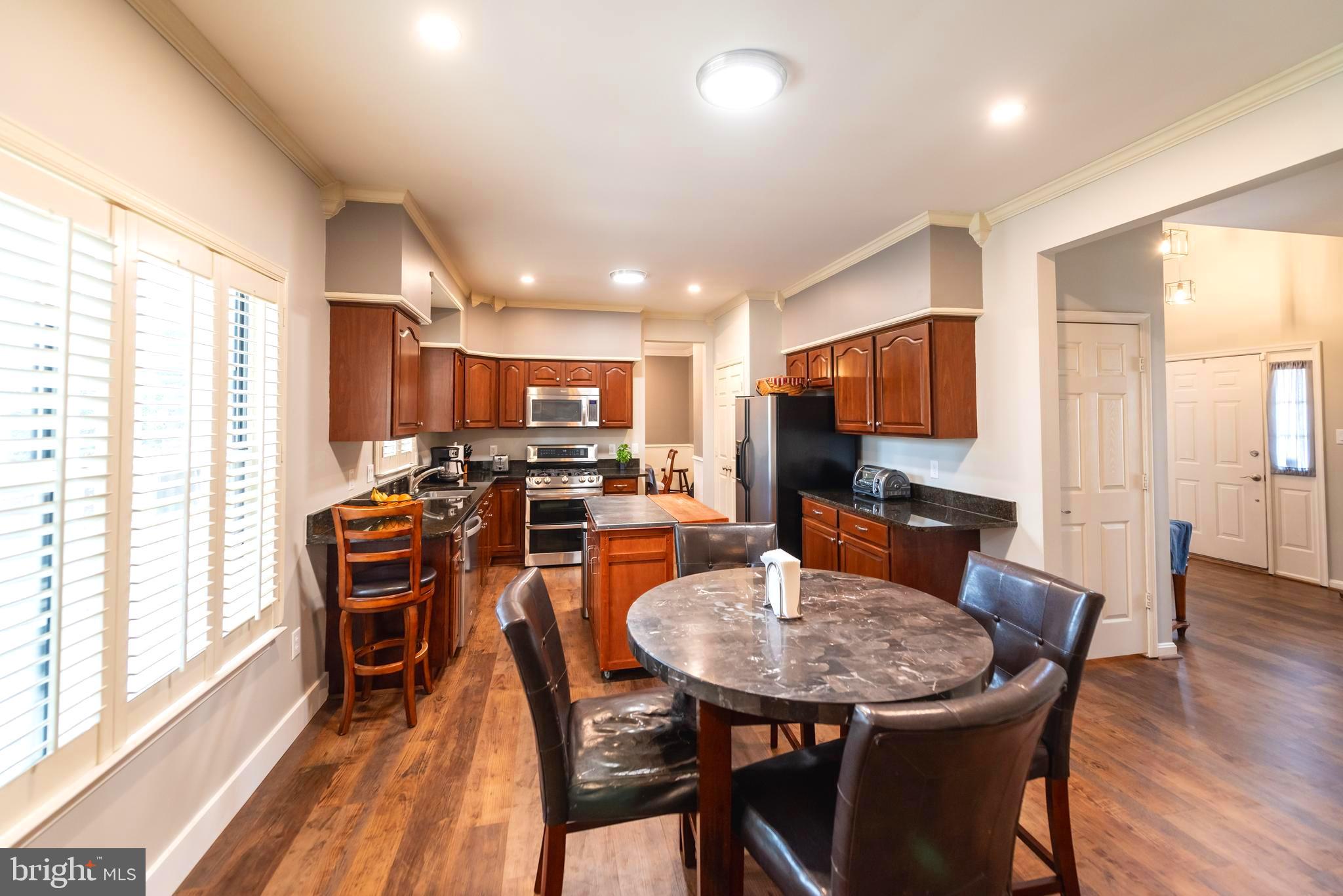 THE MANORS OF PARK RIDGE - Residential