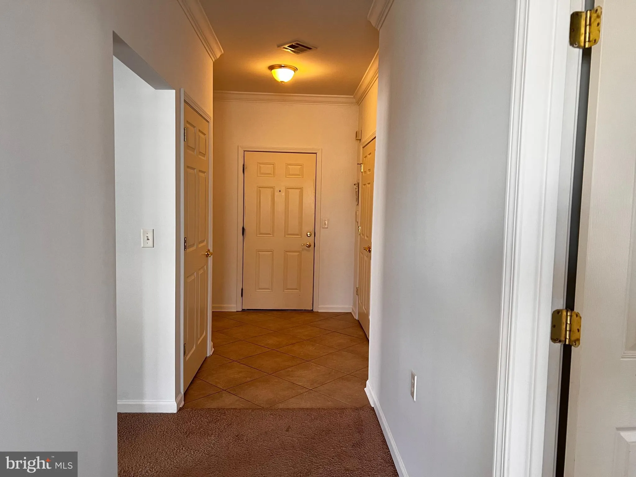 Ewing, New Jersey 08618, United States, 2 Bedrooms Bedrooms, ,2 BathroomsBathrooms,Residential,Active,35241