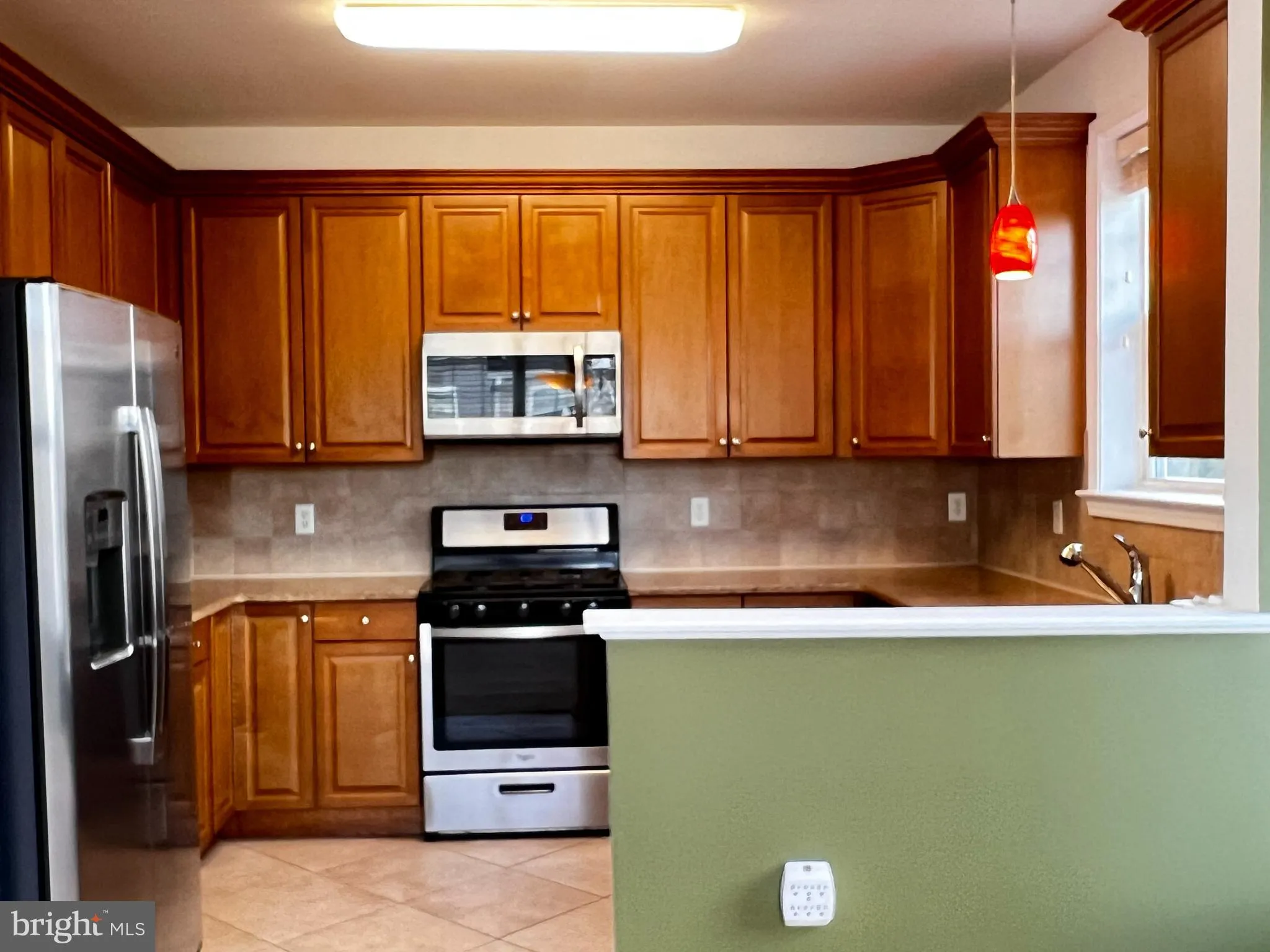 Ewing, New Jersey 08618, United States, 2 Bedrooms Bedrooms, ,2 BathroomsBathrooms,Residential,Active,35241