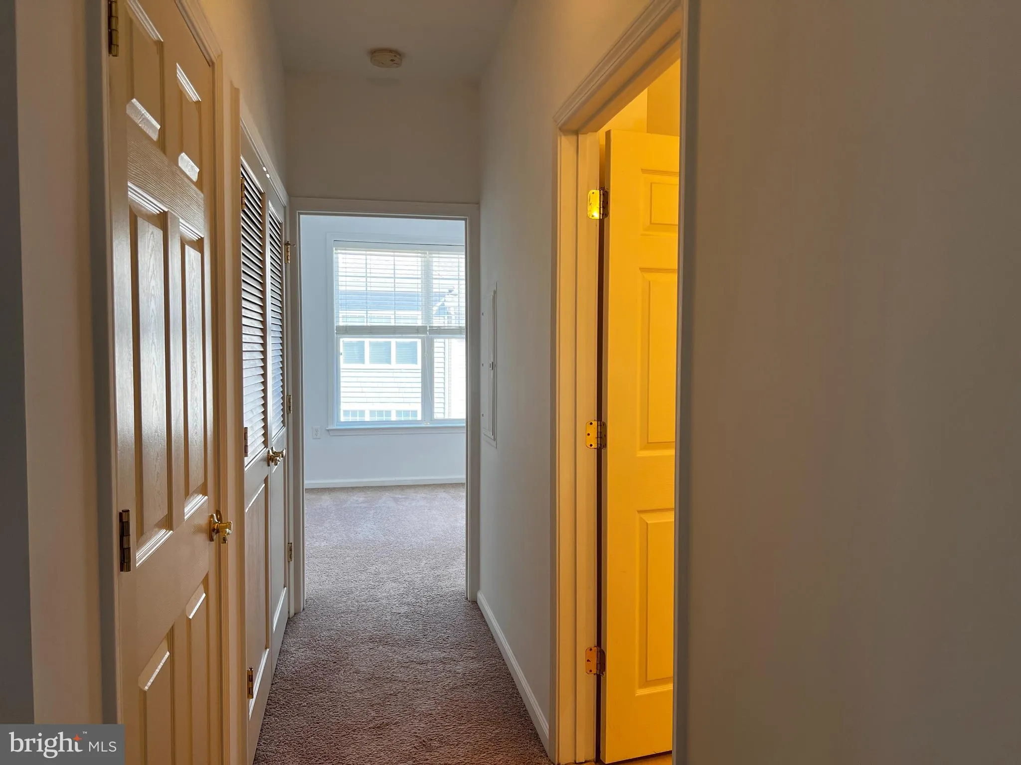 Ewing, New Jersey 08618, United States, 2 Bedrooms Bedrooms, ,2 BathroomsBathrooms,Residential,Active,35241