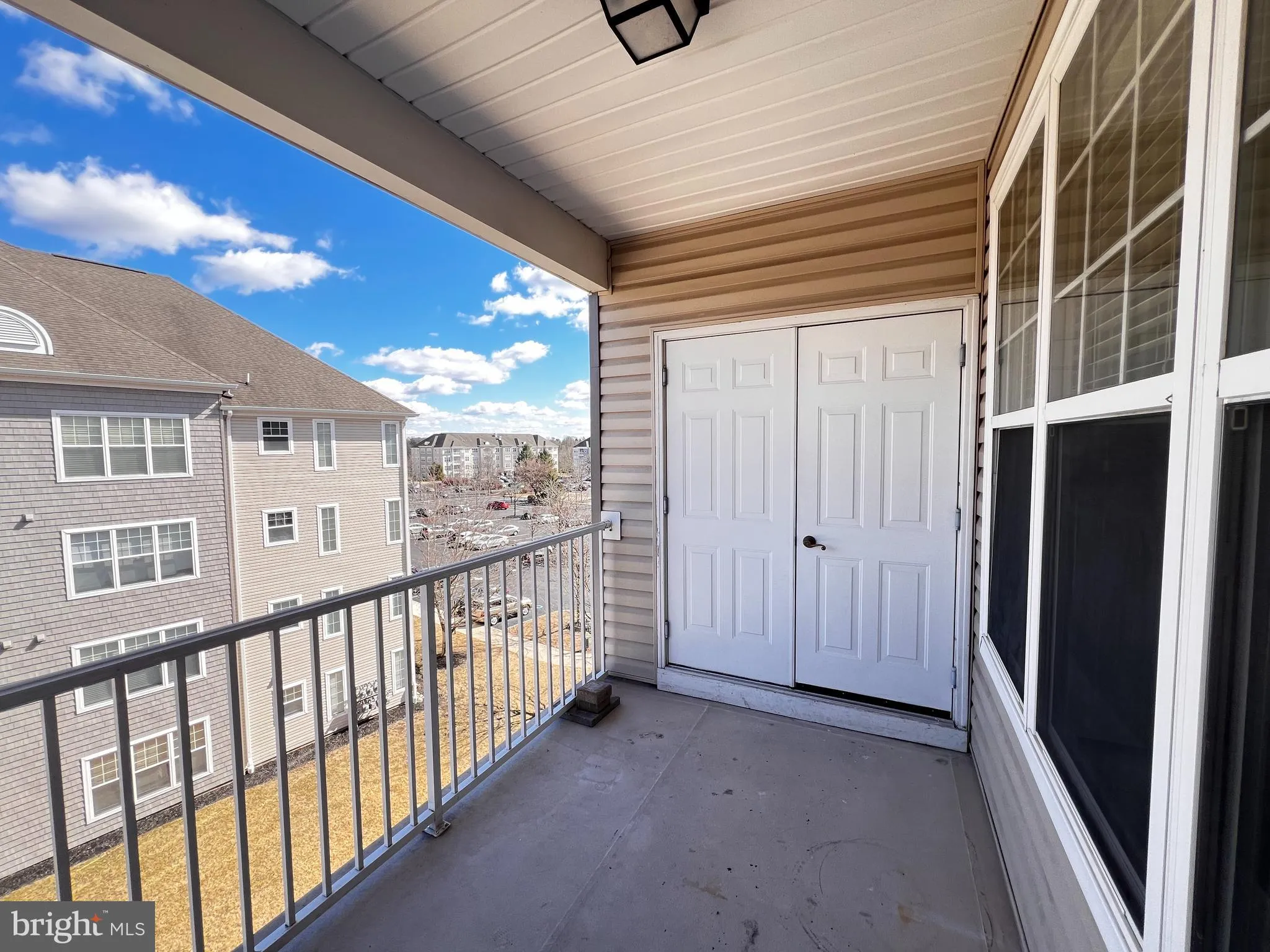 Ewing, New Jersey 08618, United States, 2 Bedrooms Bedrooms, ,2 BathroomsBathrooms,Residential,Active,35241