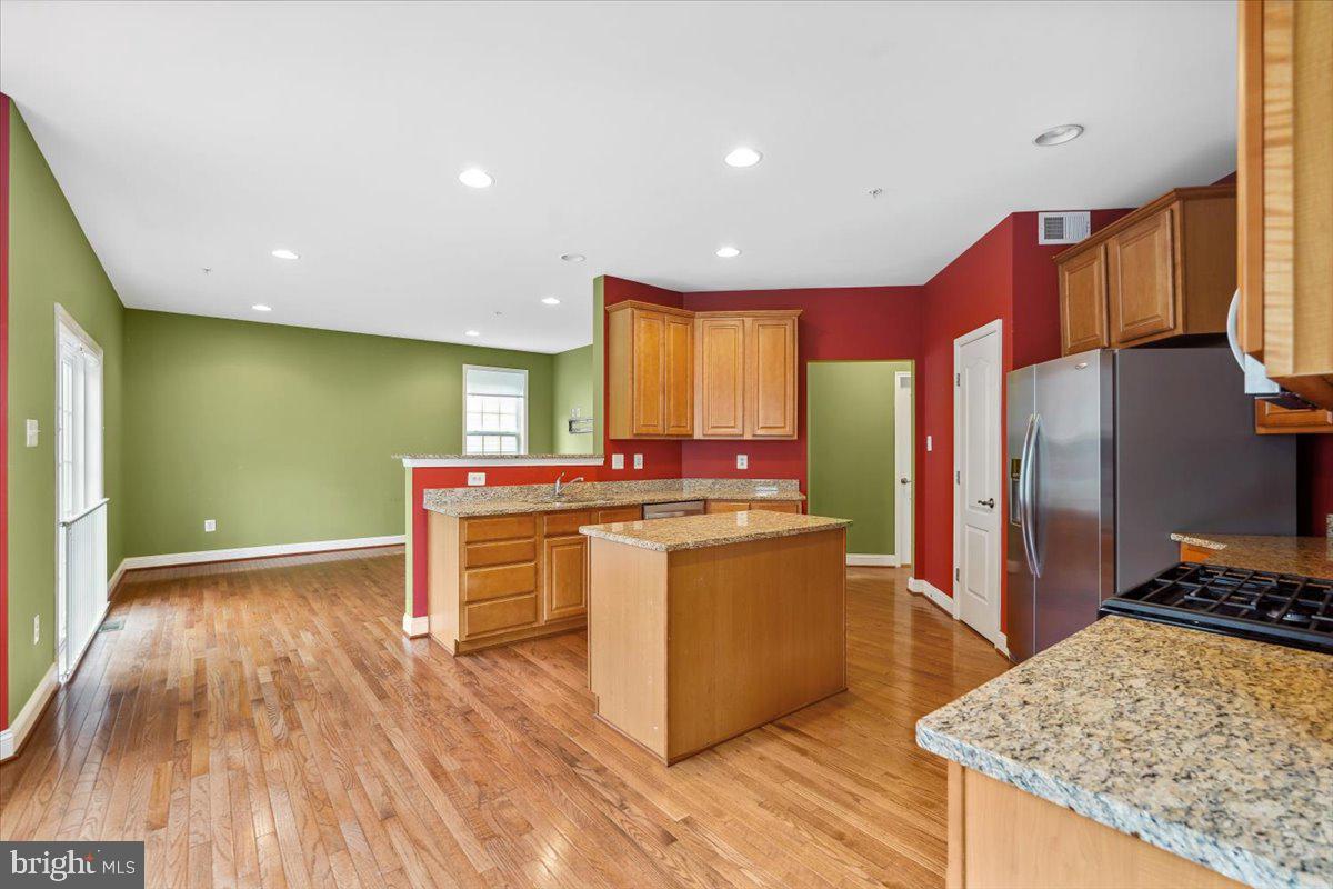 FAIRWOOD - Residential