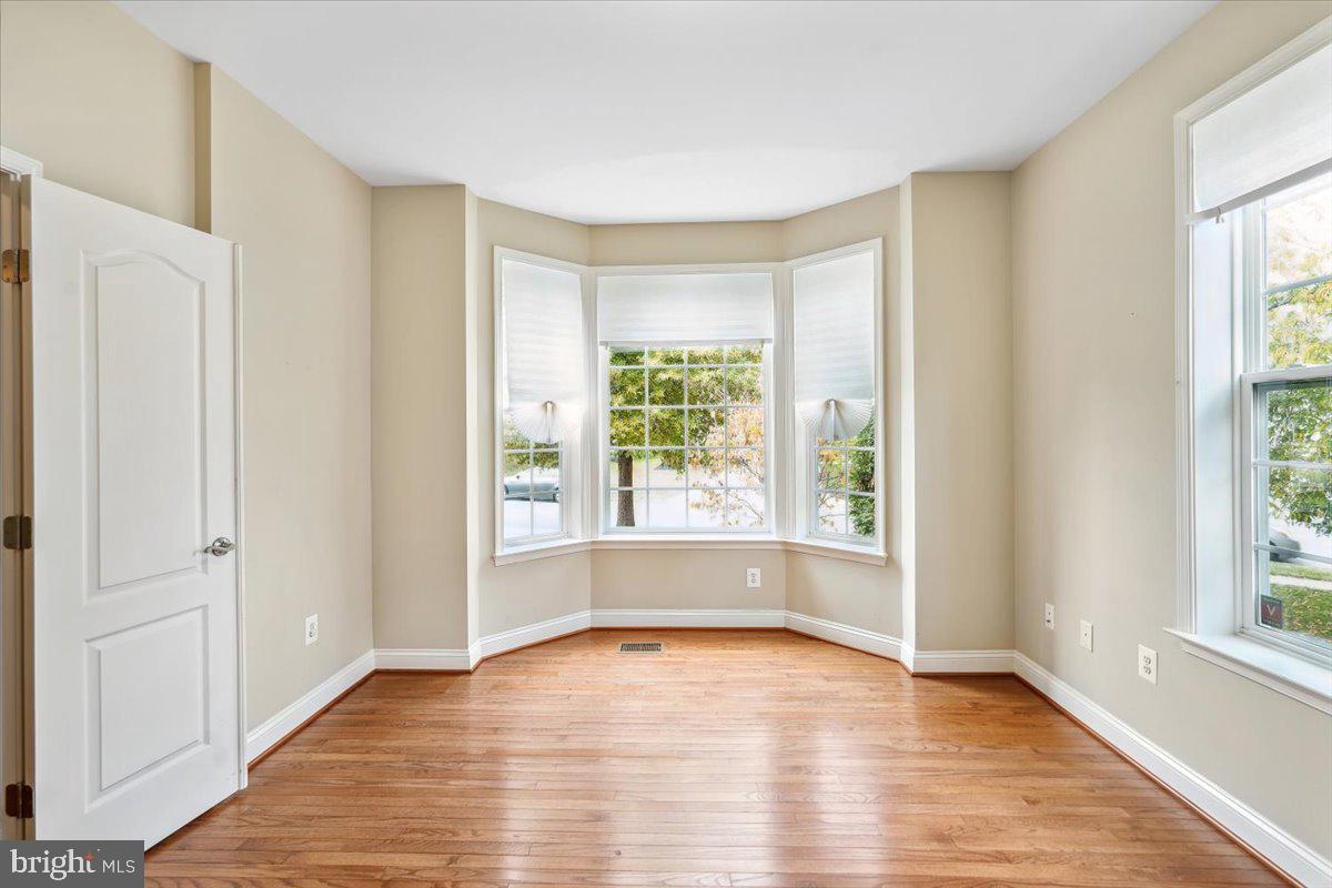 FAIRWOOD - Residential