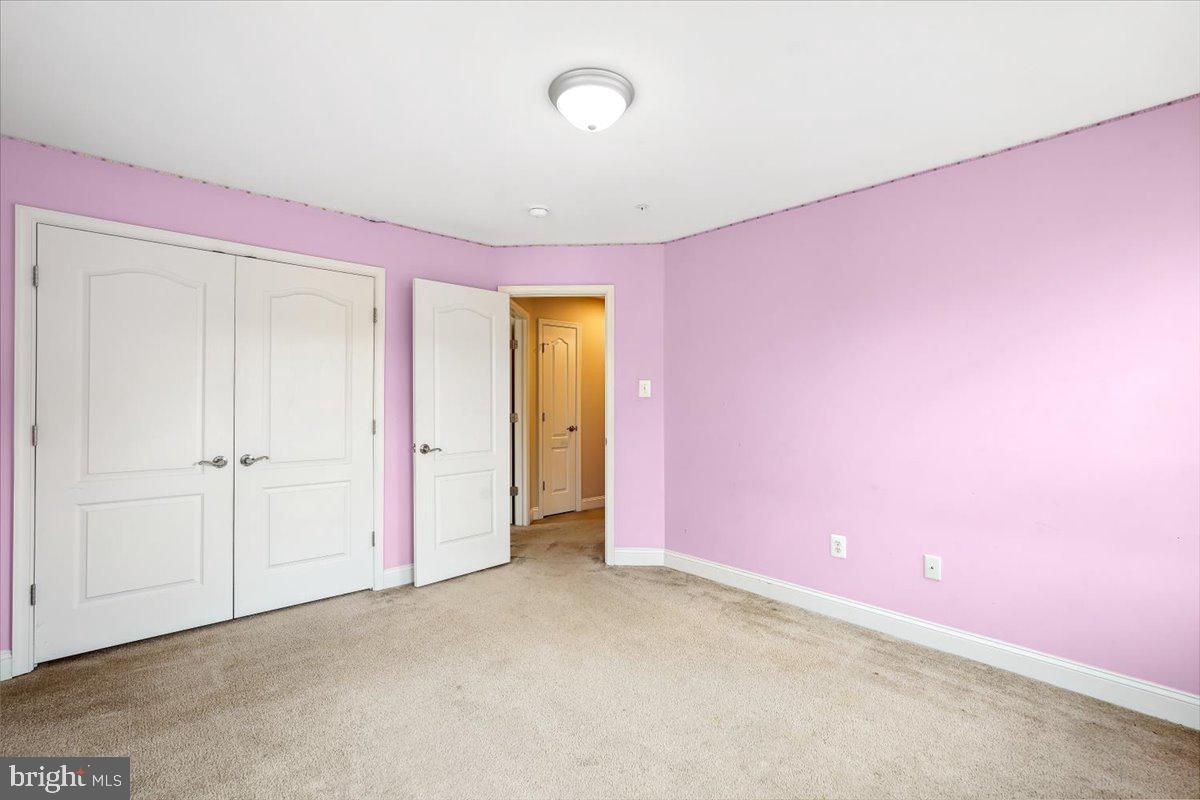 FAIRWOOD - Residential