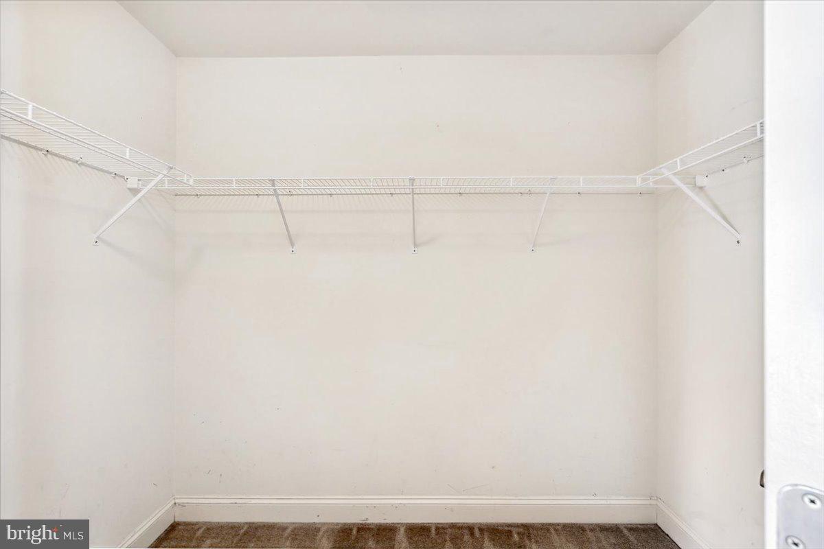 FAIRWOOD - Residential