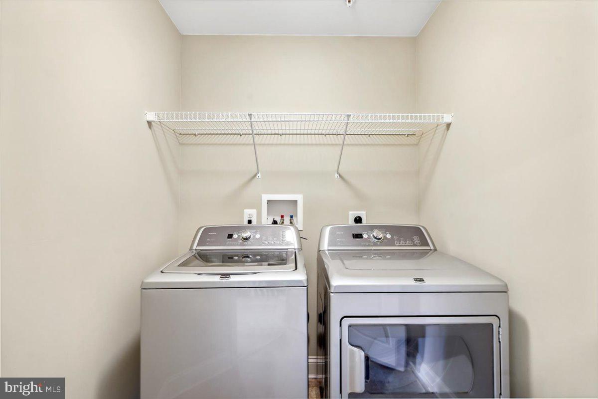 FAIRWOOD - Residential