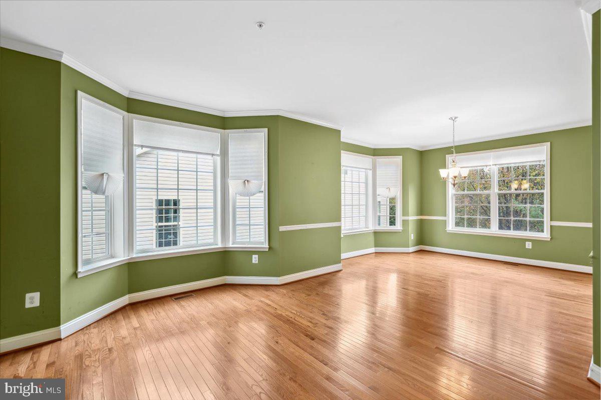 FAIRWOOD - Residential