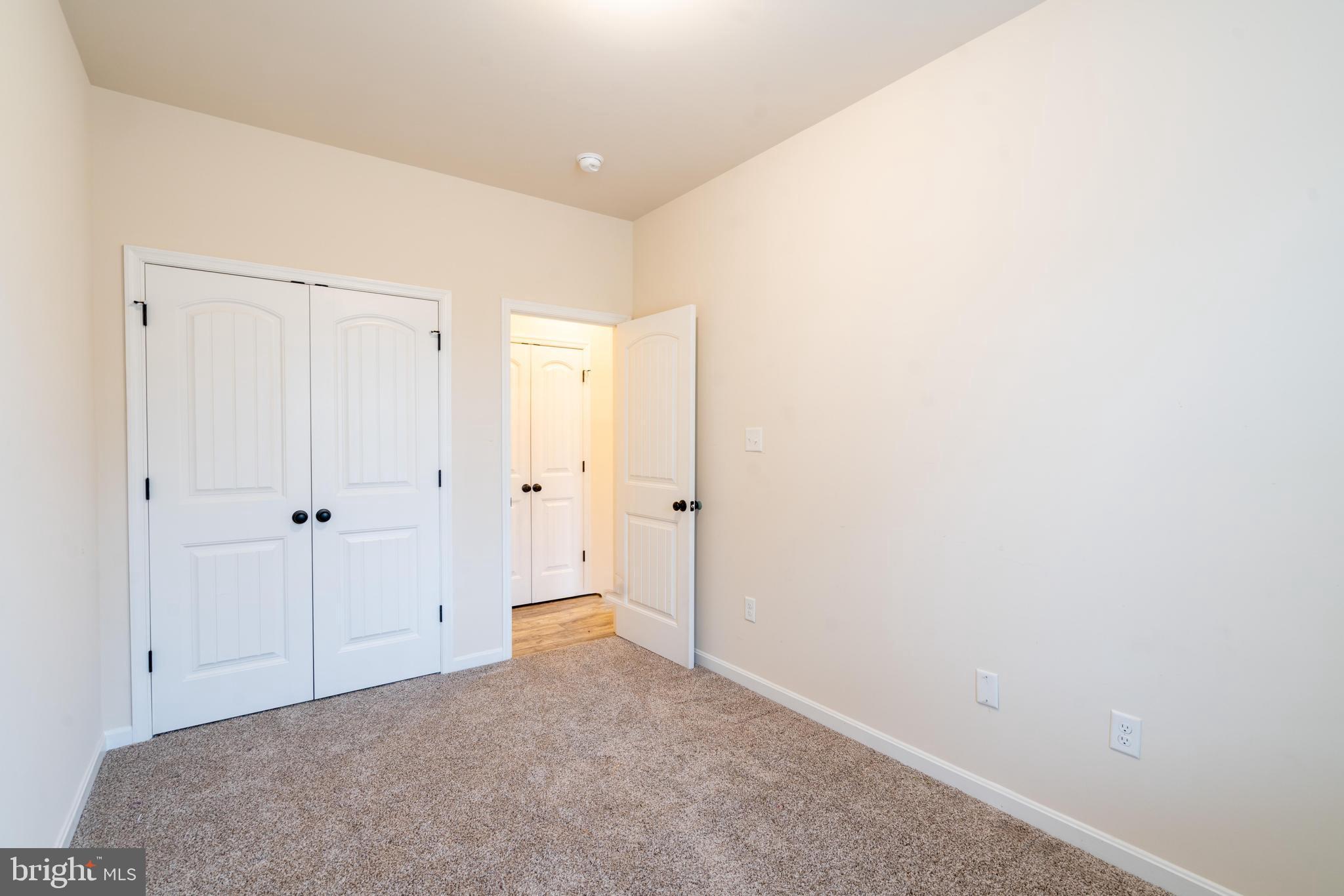 SOUTH END VILLAS - Residential