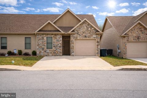 813 S CHURCH STREET WAYNESBORO PA 17268