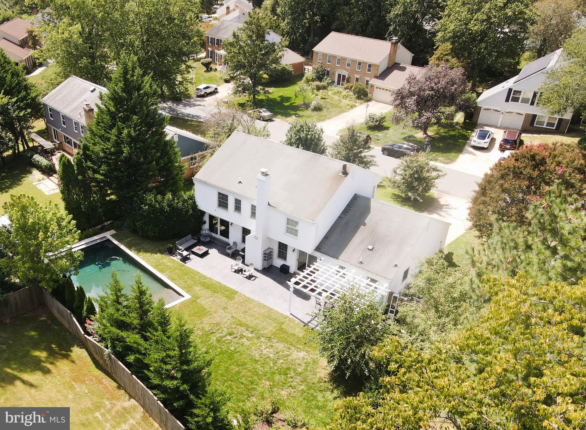 8805 WANDERING TRAIL DRIVE