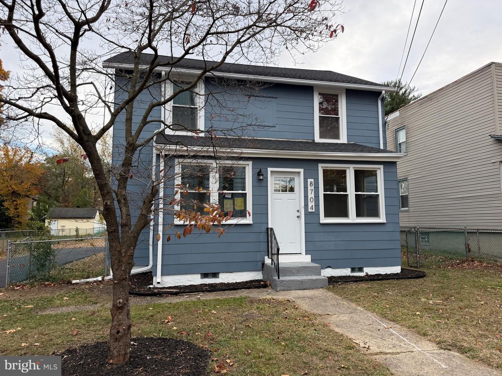 Photo of 8704 Park Avenue, PENNSAUKEN, NJ 08109 (MLS # NJCD2105646)