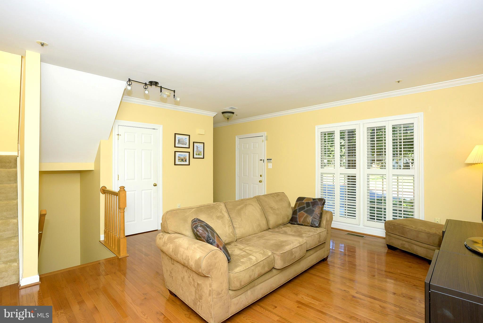 THE GREENS AT FAIRWAY HILLS - Residential Lease