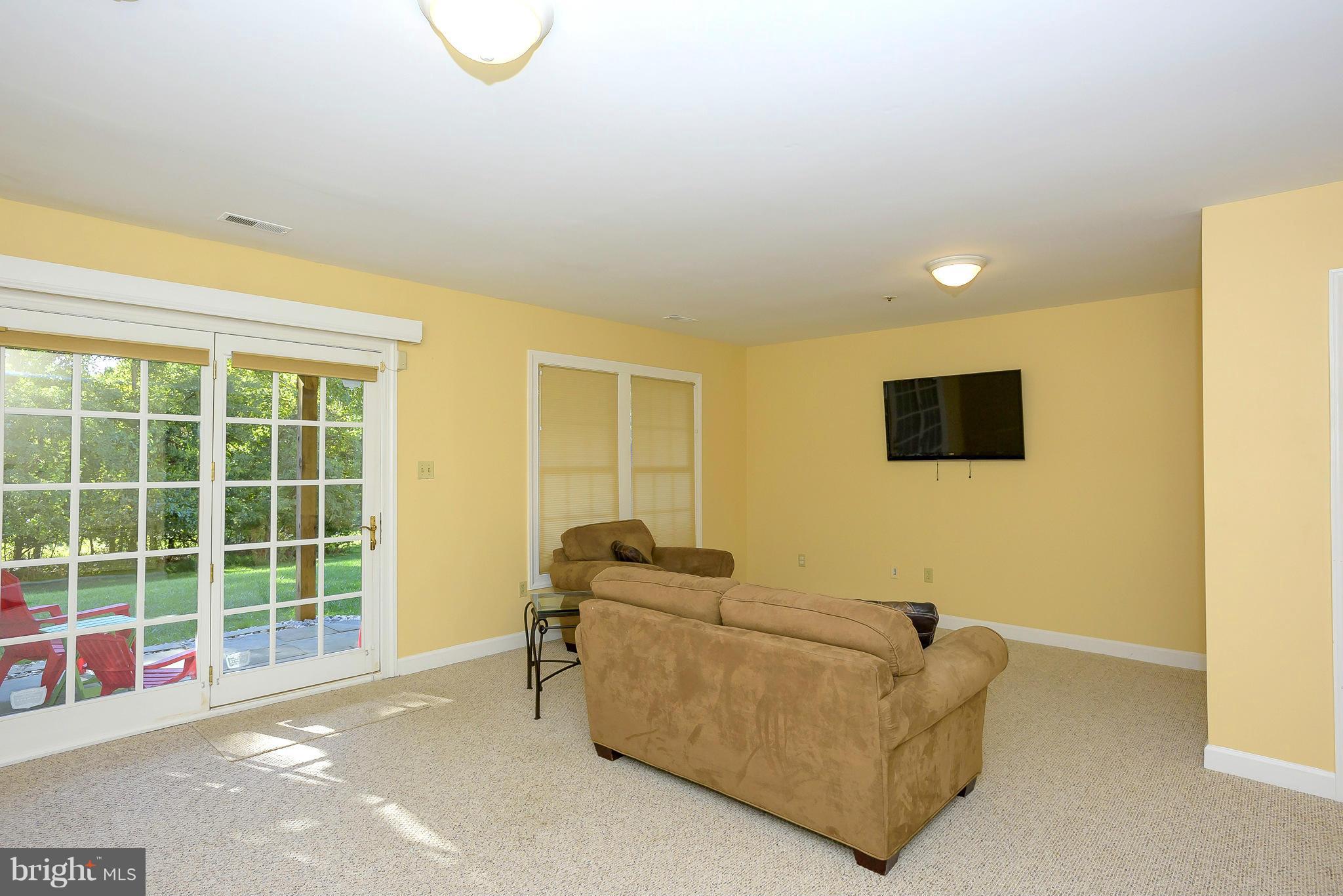 THE GREENS AT FAIRWAY HILLS - Residential Lease