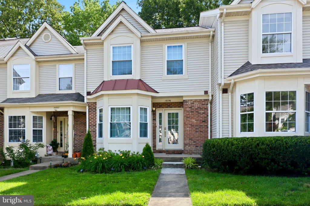 Photo of 15759 Widewater Drive, DUMFRIES, VA 22025 (MLS # VAPW2120464)