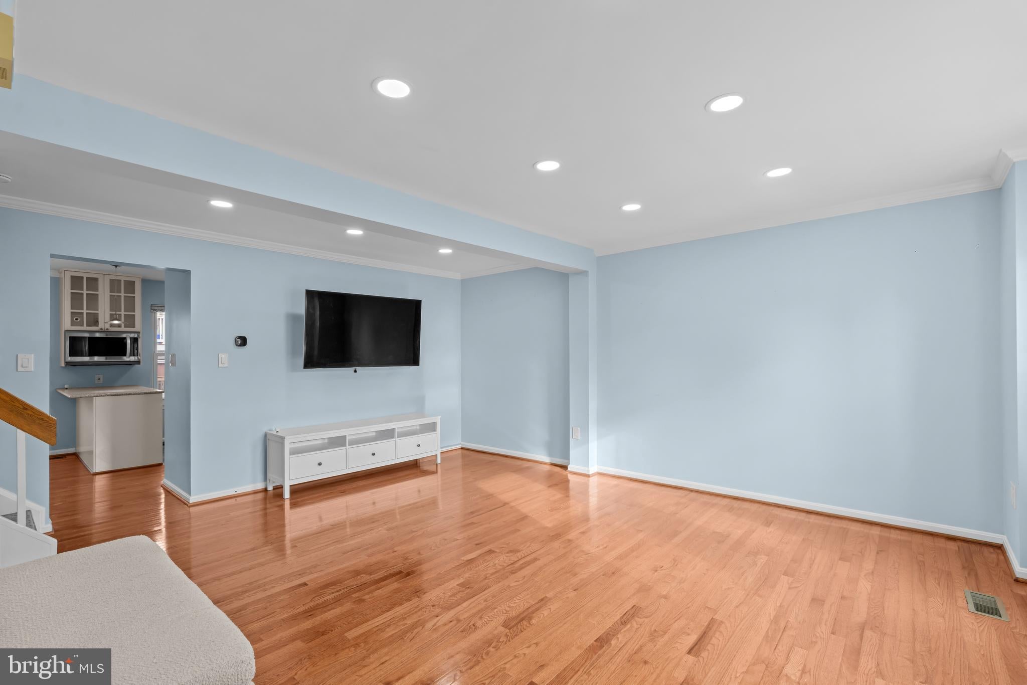 410 CURRY FORD LANE