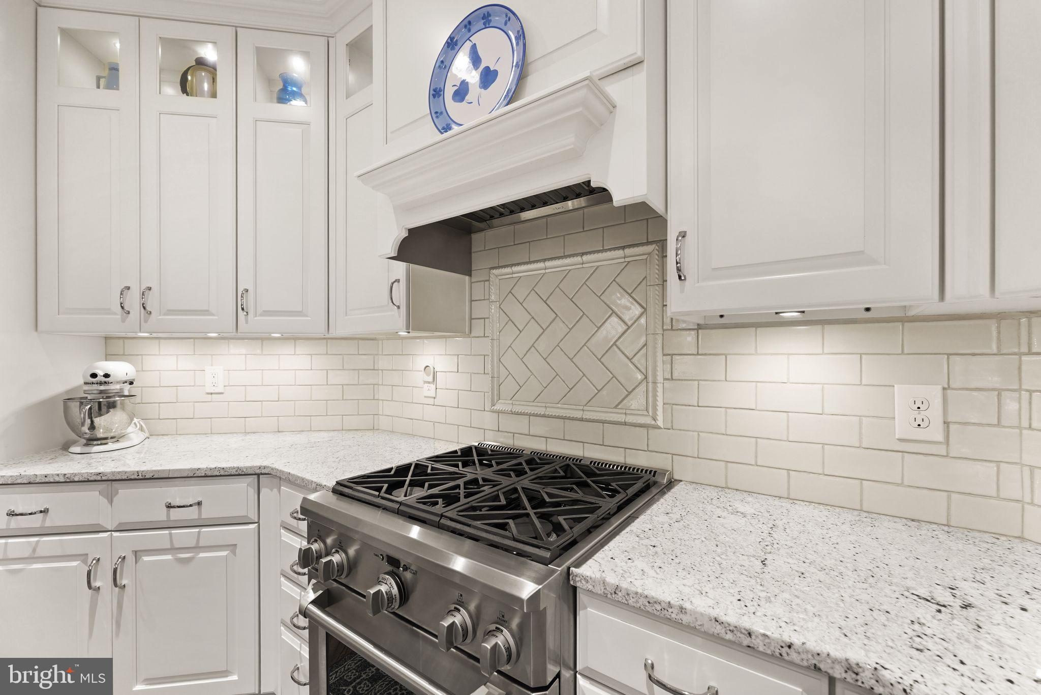 LAMBIANCE OF MCLEAN - Residential