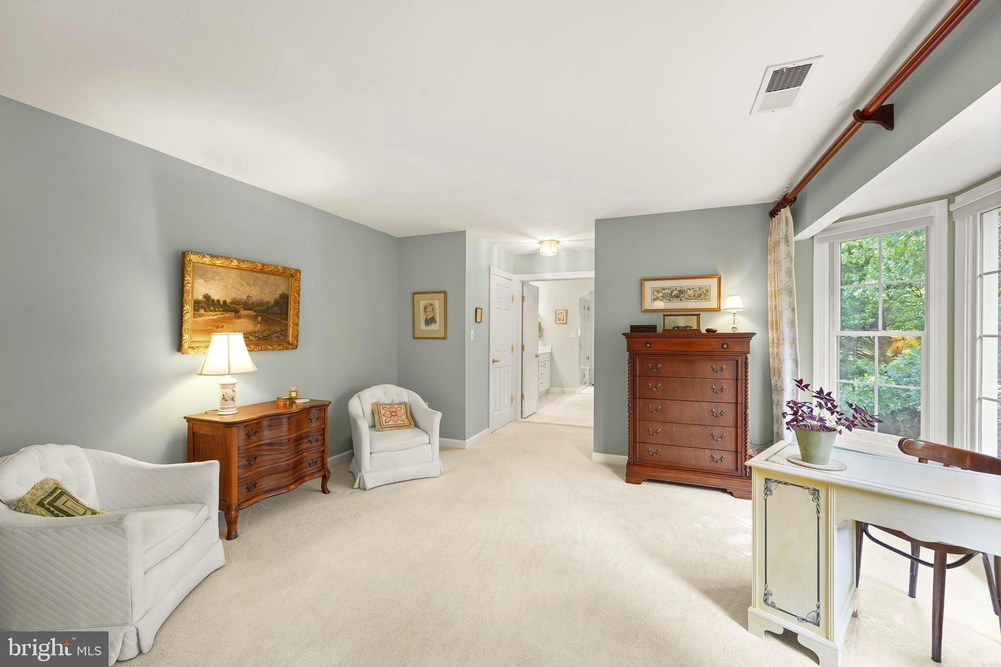 LAMBIANCE OF MCLEAN - Residential