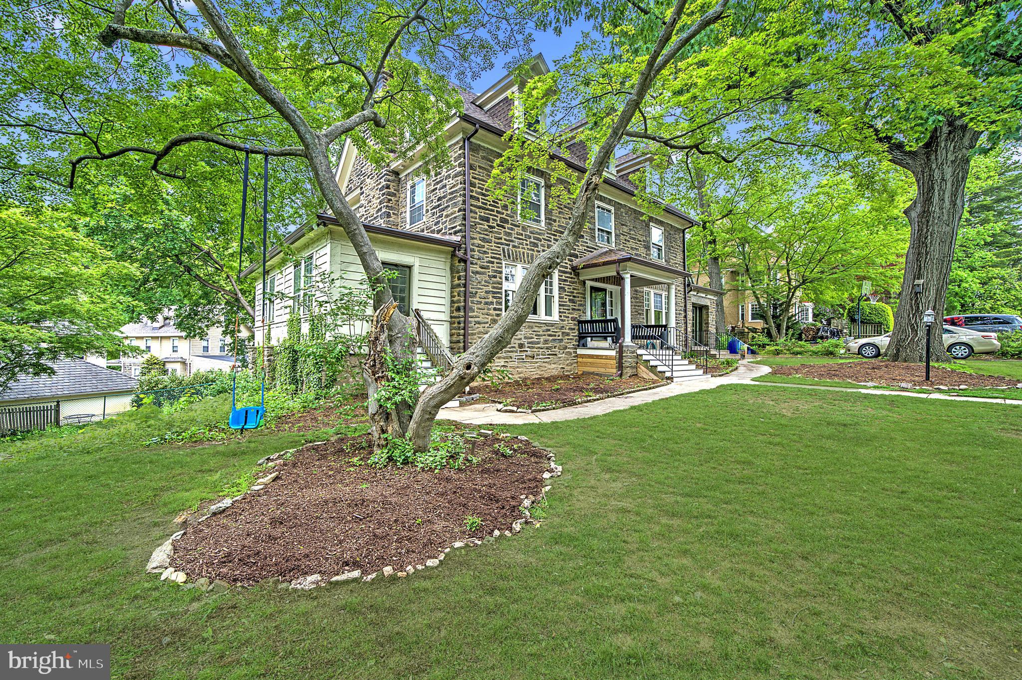 JENKINTOWN - Residential