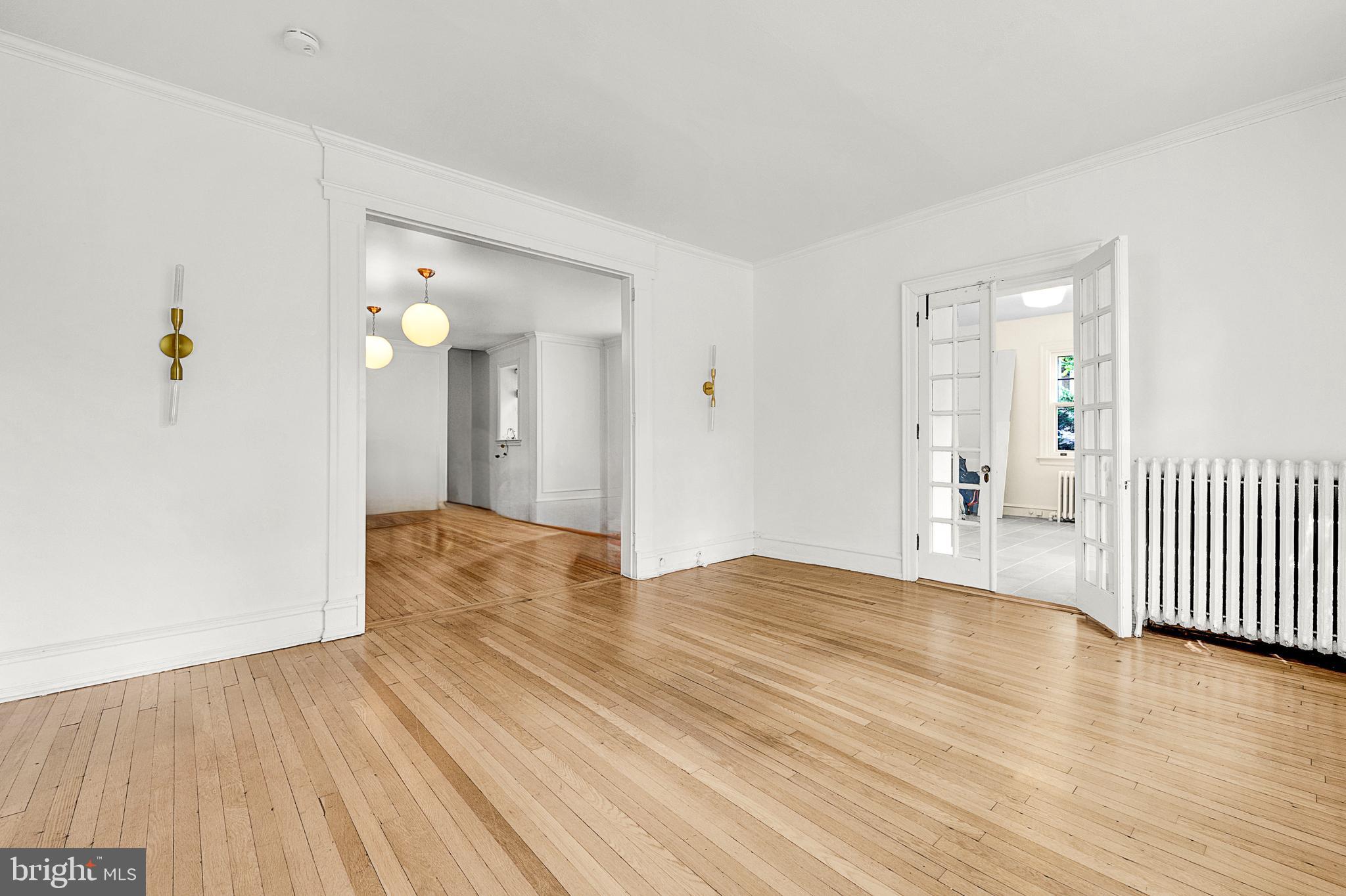 JENKINTOWN - Residential